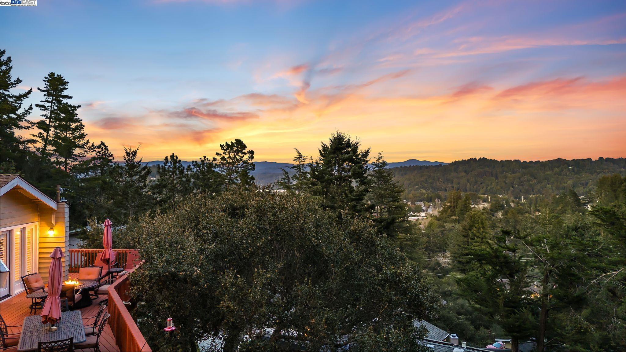 Detail Gallery Image 15 of 60 For 205 Blueberry Dr, Scotts Valley,  CA 95066 - 5 Beds | 4 Baths