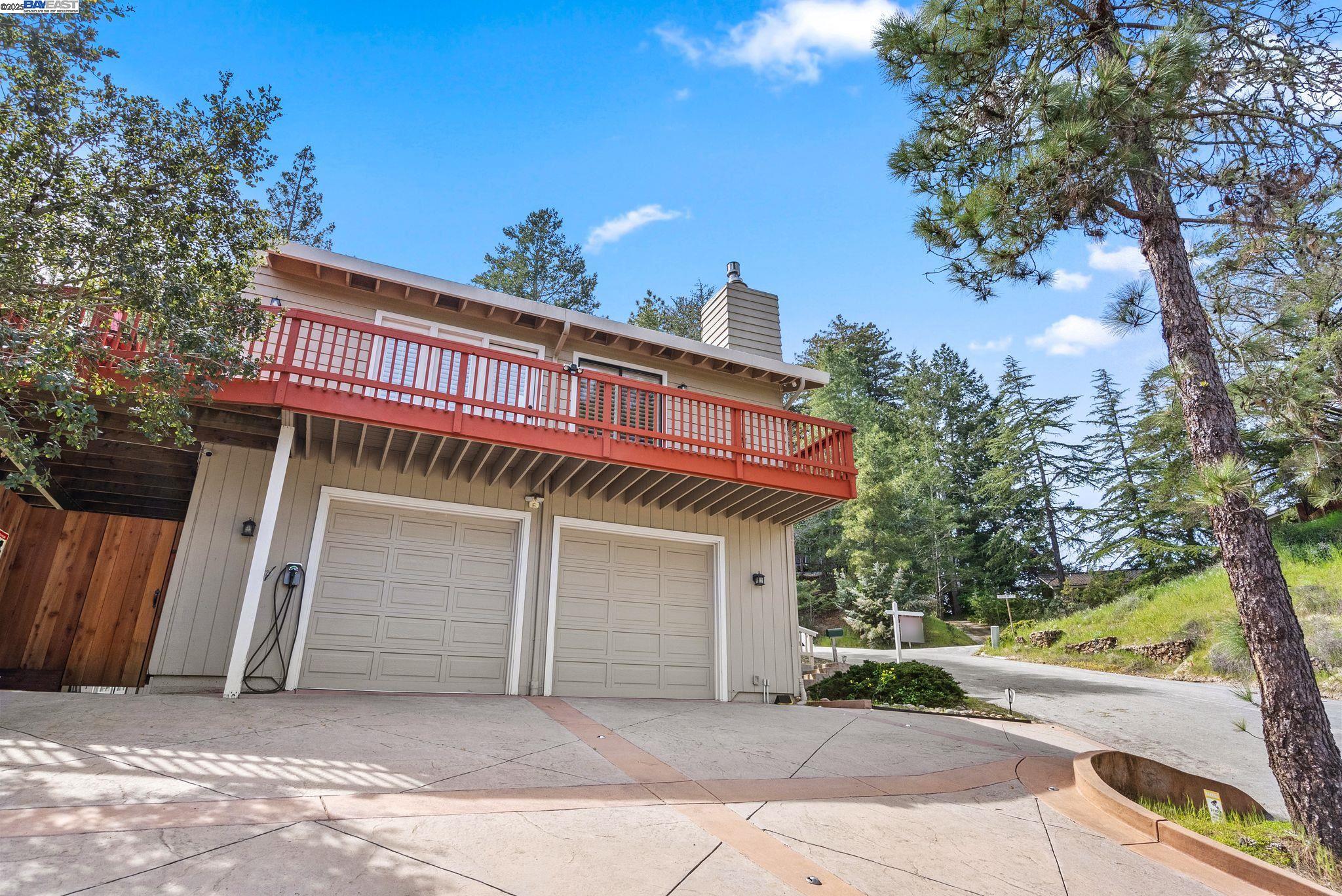 Detail Gallery Image 19 of 60 For 205 Blueberry Dr, Scotts Valley,  CA 95066 - 5 Beds | 4 Baths
