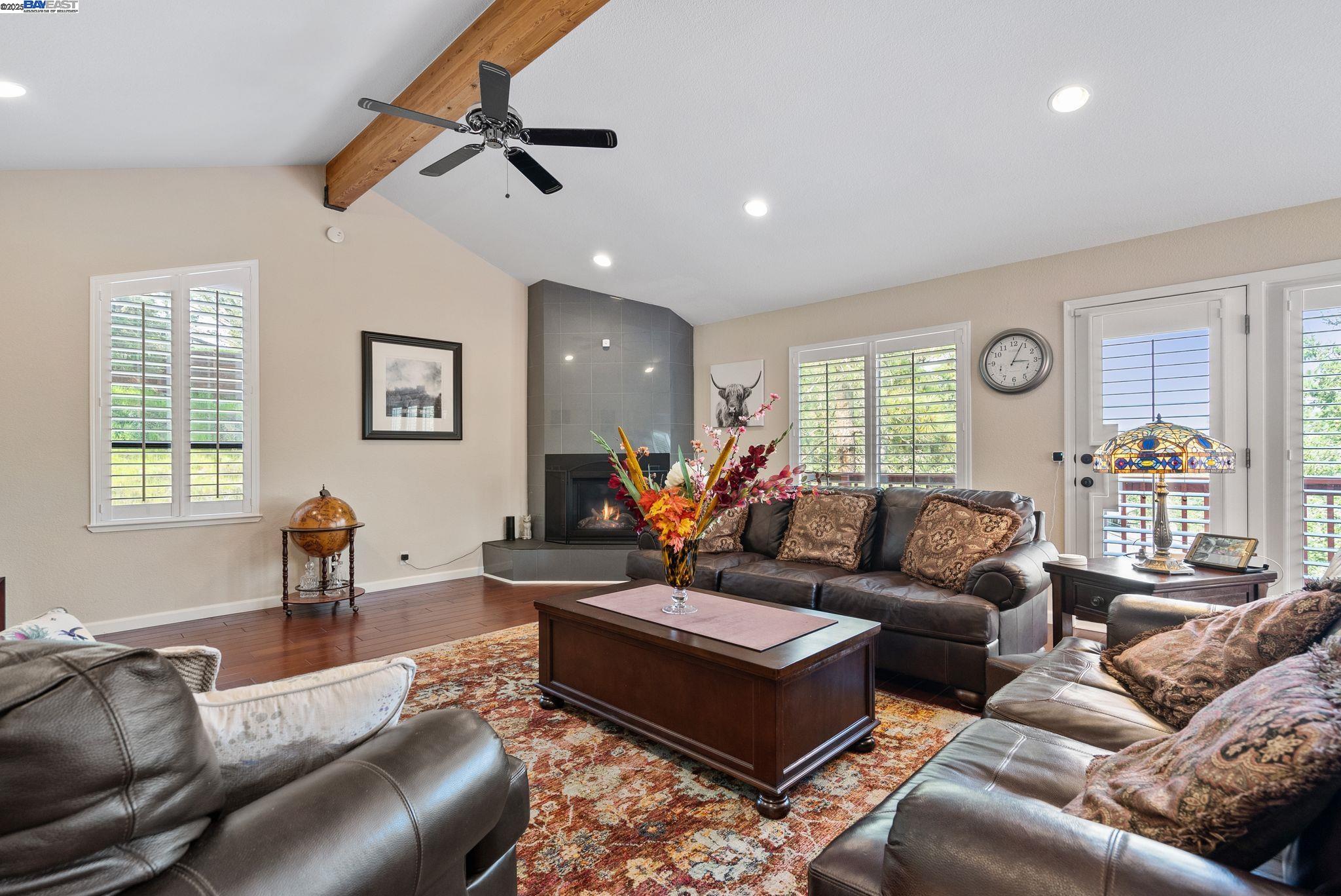 Detail Gallery Image 21 of 60 For 205 Blueberry Dr, Scotts Valley,  CA 95066 - 5 Beds | 4 Baths