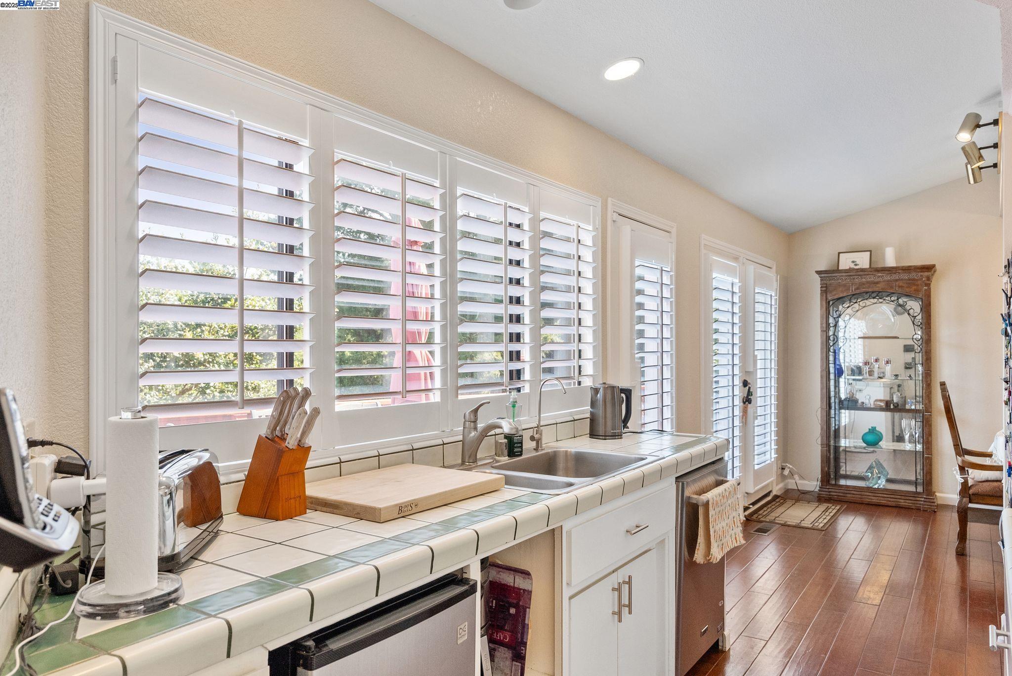 Detail Gallery Image 27 of 60 For 205 Blueberry Dr, Scotts Valley,  CA 95066 - 5 Beds | 4 Baths