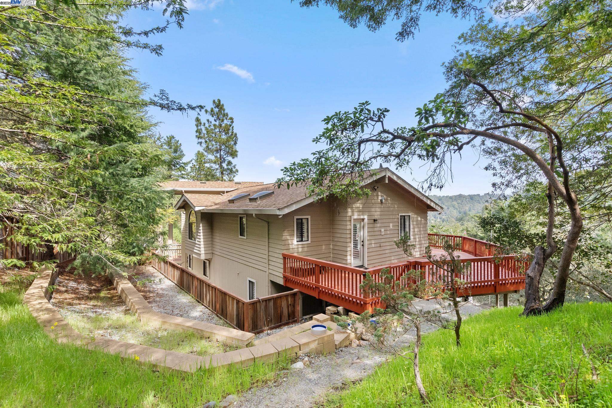 Detail Gallery Image 50 of 60 For 205 Blueberry Dr, Scotts Valley,  CA 95066 - 5 Beds | 4 Baths