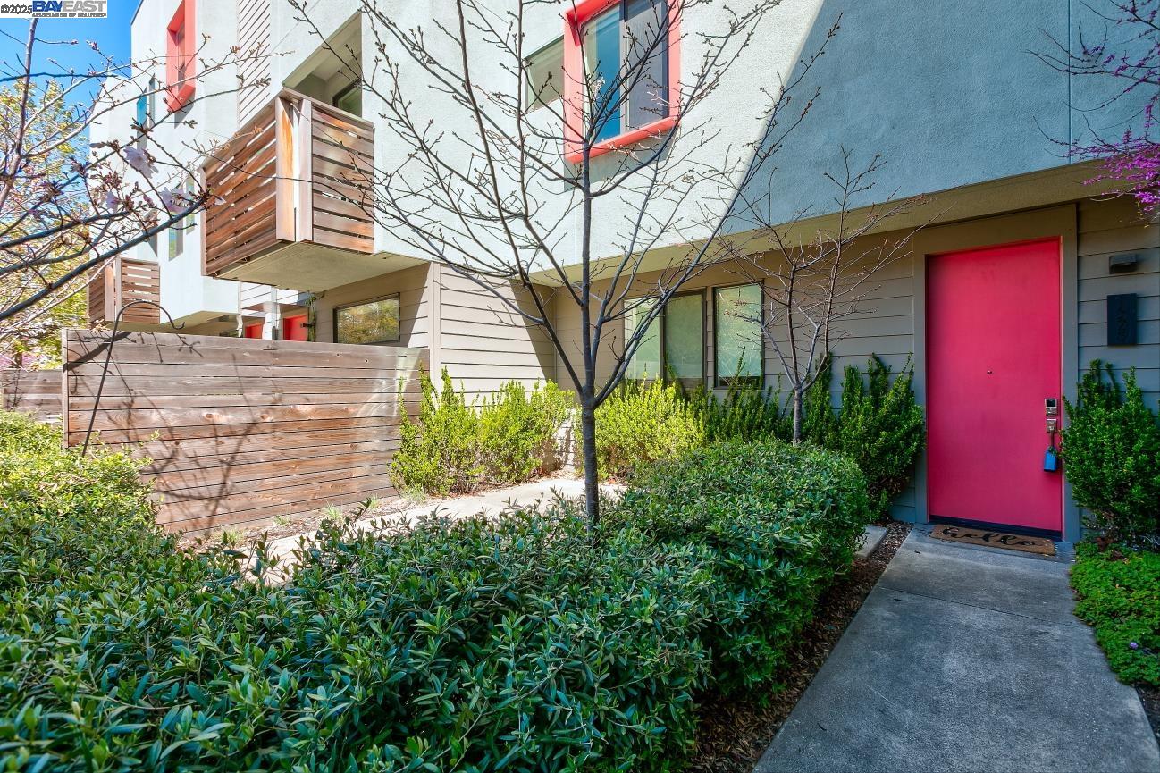 Browse active condo listings in STATION HOUSE