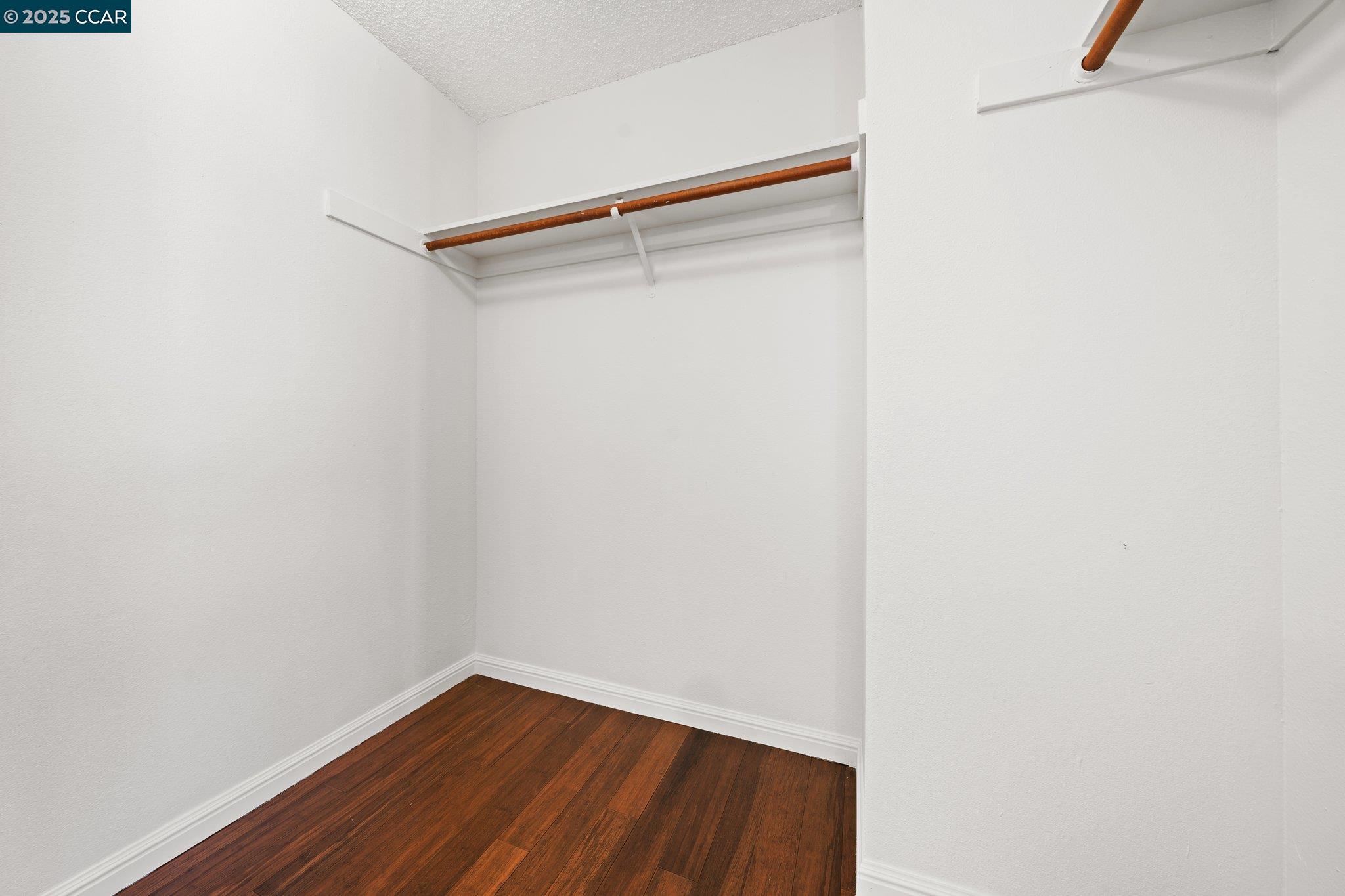 Detail Gallery Image 16 of 26 For 58 Crystal Cir, Hercules,  CA 94547 - 2 Beds | 1/1 Baths