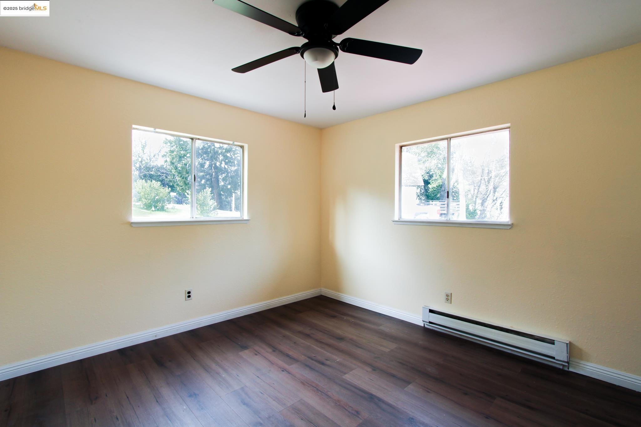 Detail Gallery Image 15 of 24 For 21473 Eel River Dr, Sonora,  CA 95370 - 4 Beds | 2 Baths