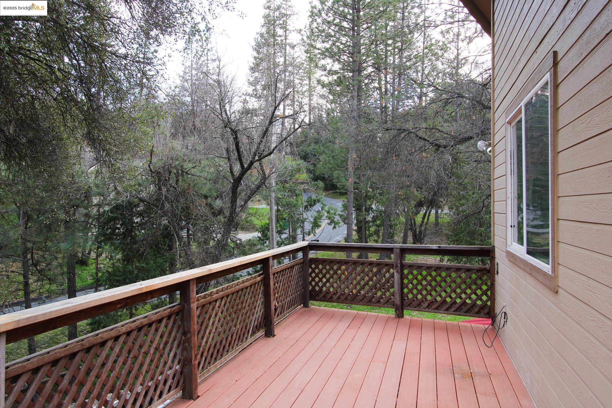 Detail Gallery Image 5 of 24 For 21473 Eel River Dr, Sonora,  CA 95370 - 4 Beds | 2 Baths