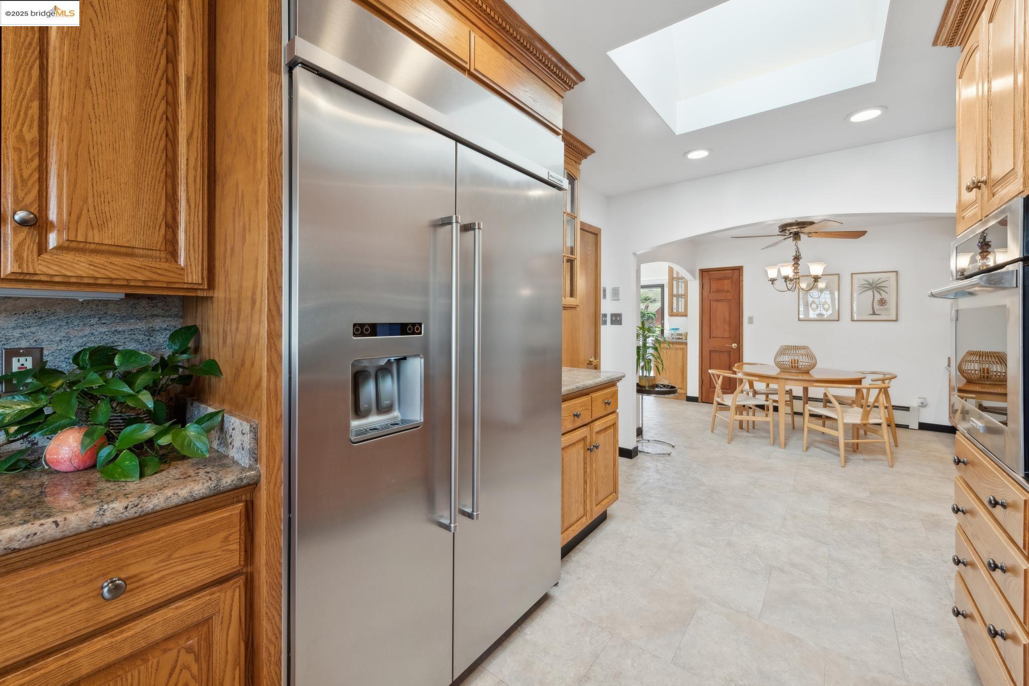 1091 Manor Rd.