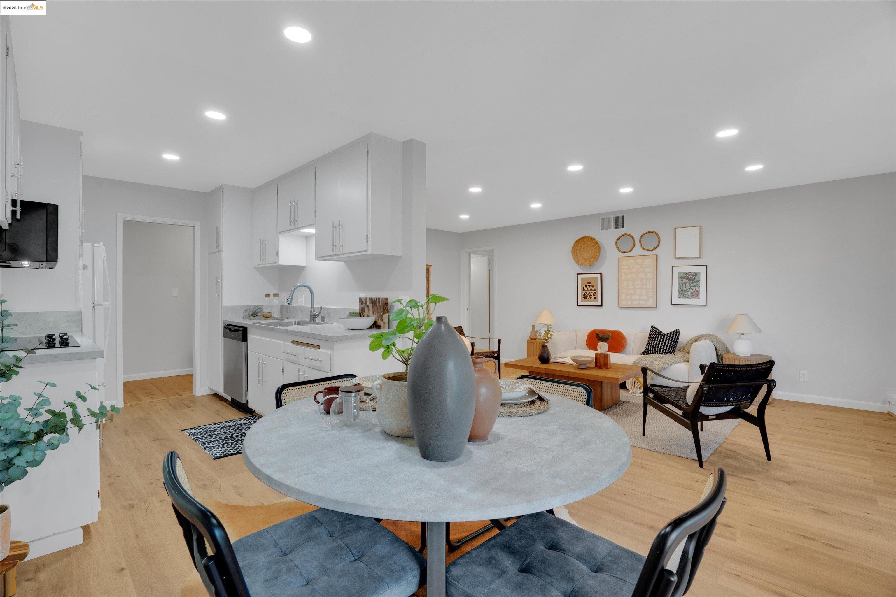 Photo #5: 41090806 Listing 