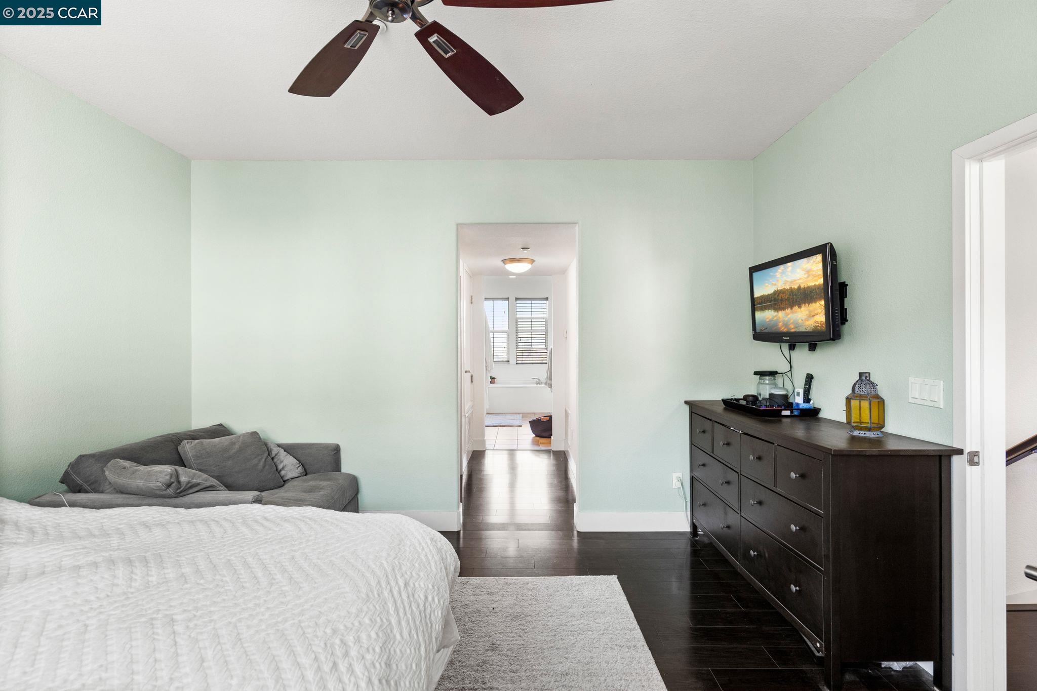 property-img