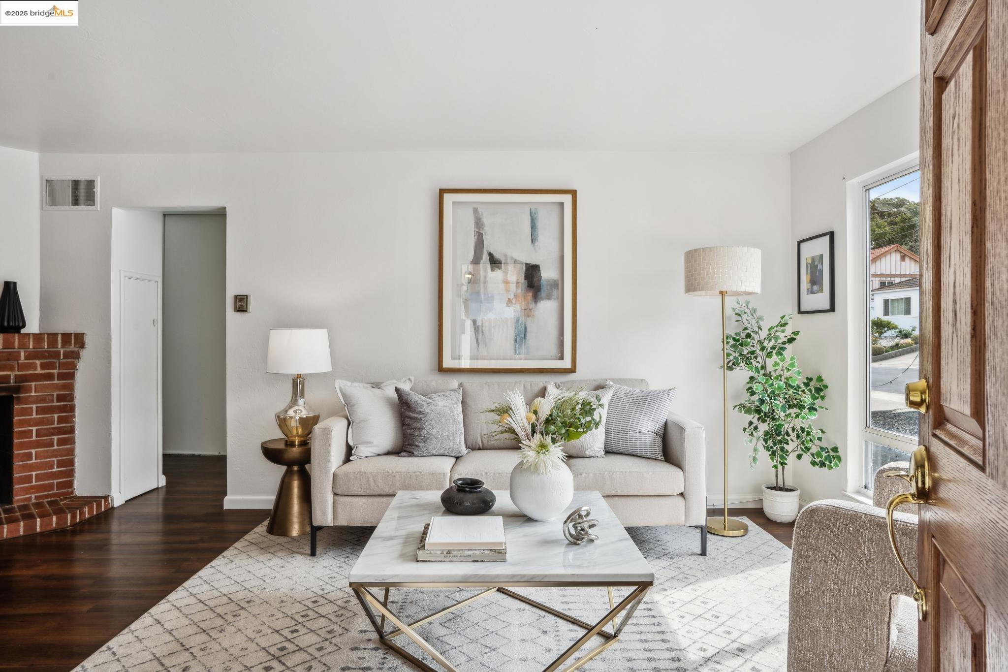 Detail Gallery Image 1 of 1 For 4303 Harmon Road, El Sobrante,  CA 94803-3011 - 3 Beds | 2 Baths
