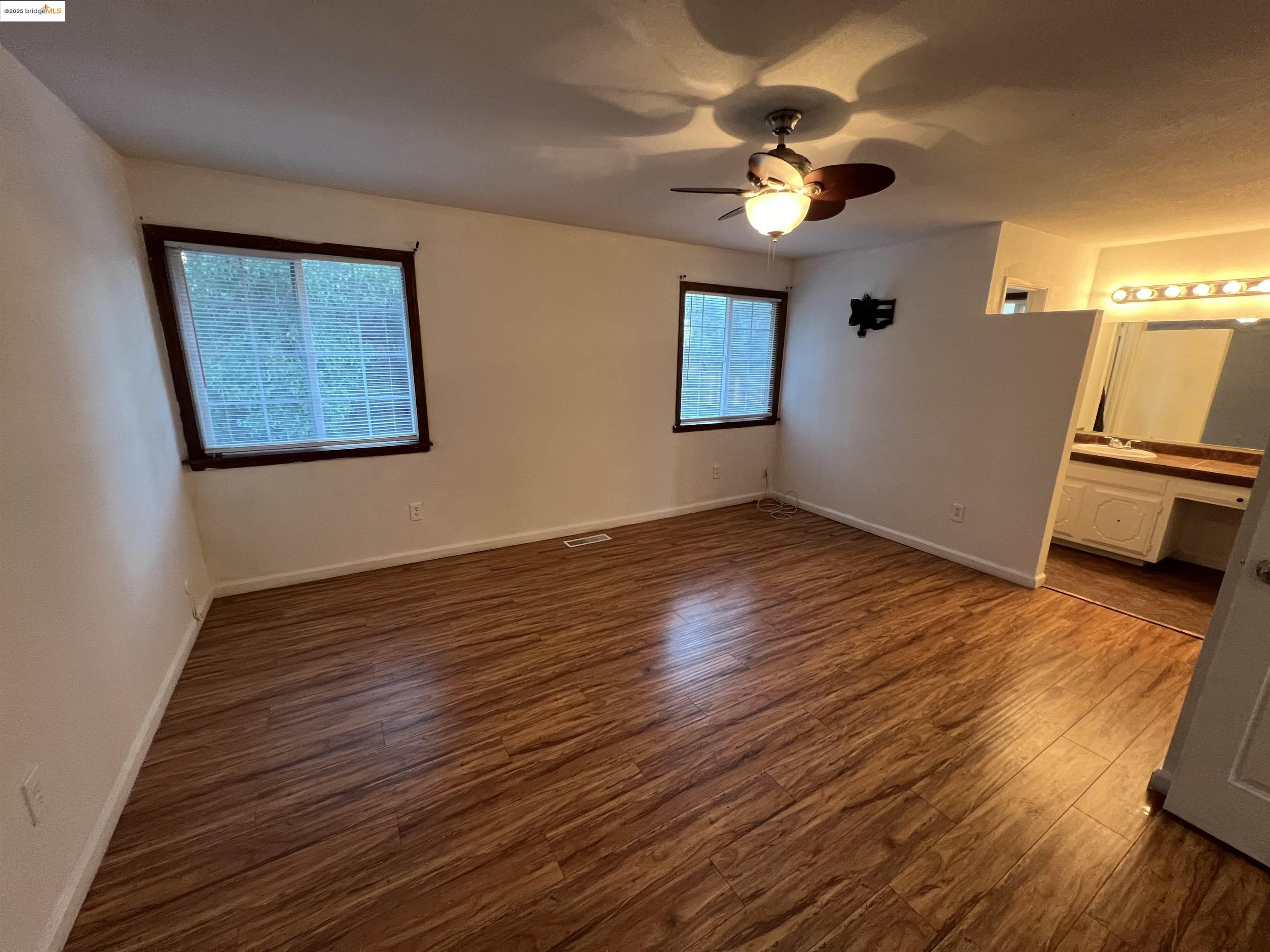 Detail Gallery Image 11 of 22 For 1315 Provence Ct, Antioch,  CA 94509 - 4 Beds | 2/1 Baths