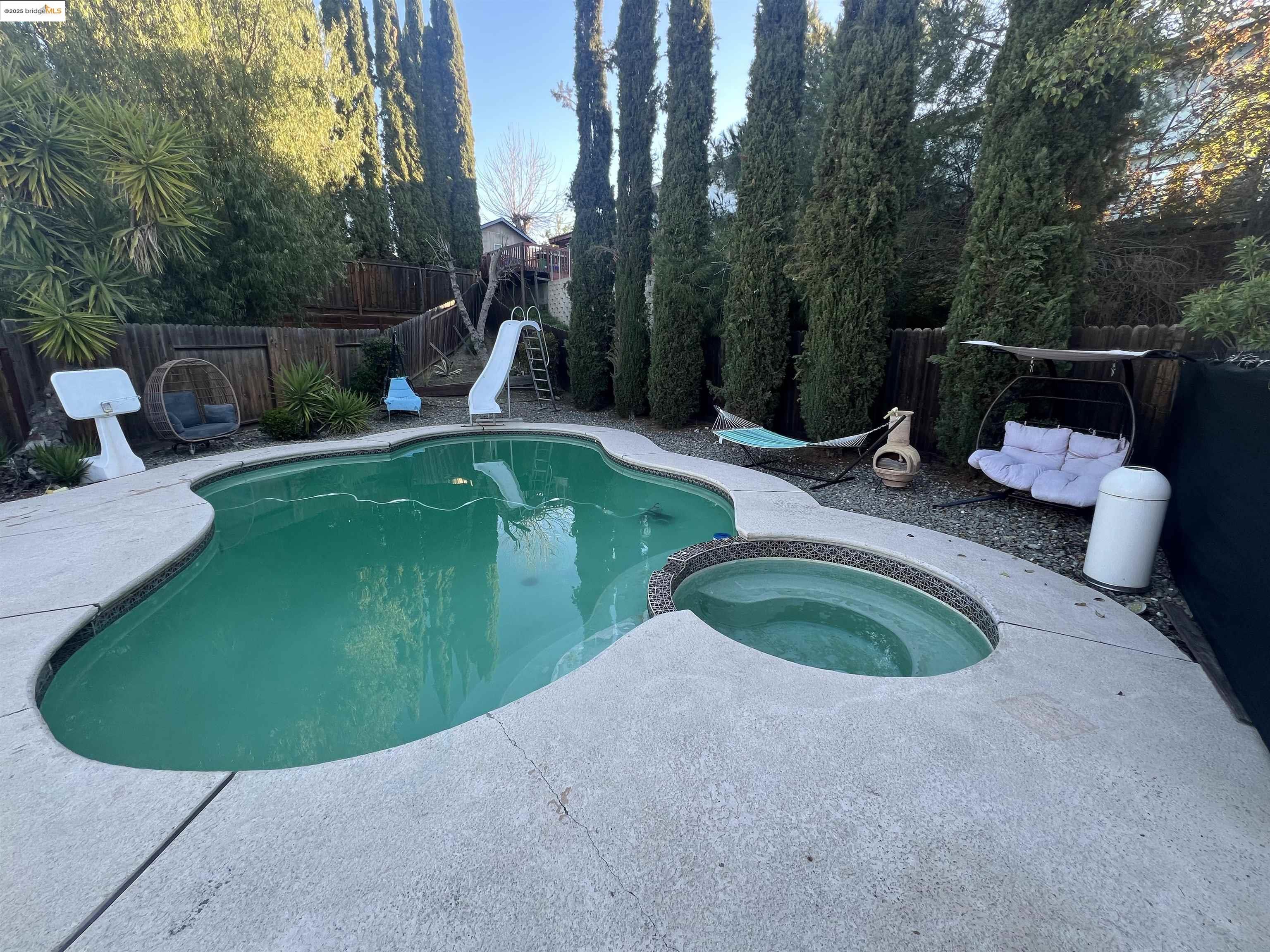 Detail Gallery Image 21 of 22 For 1315 Provence Ct, Antioch,  CA 94509 - 4 Beds | 2/1 Baths
