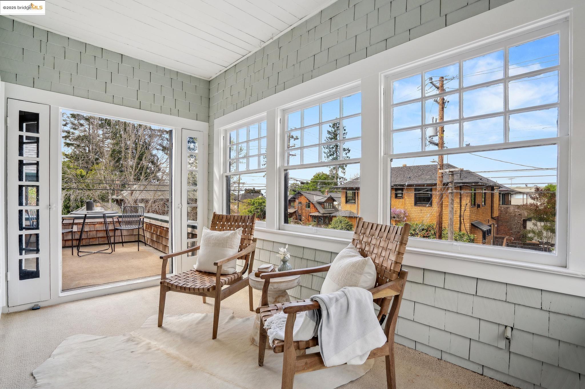 property-img