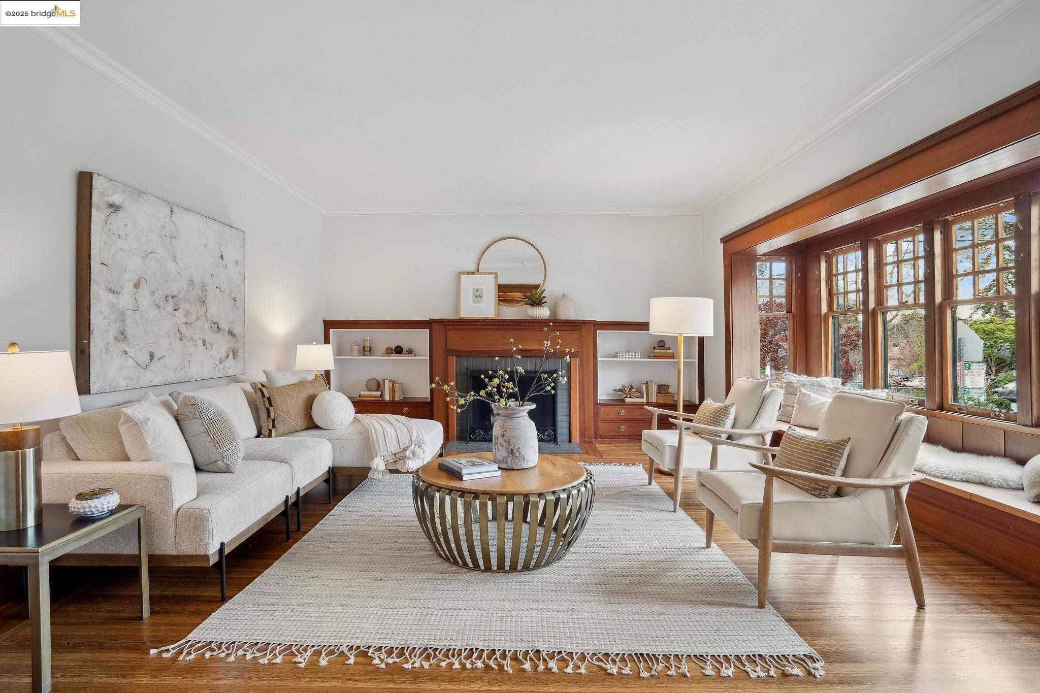 property-img
