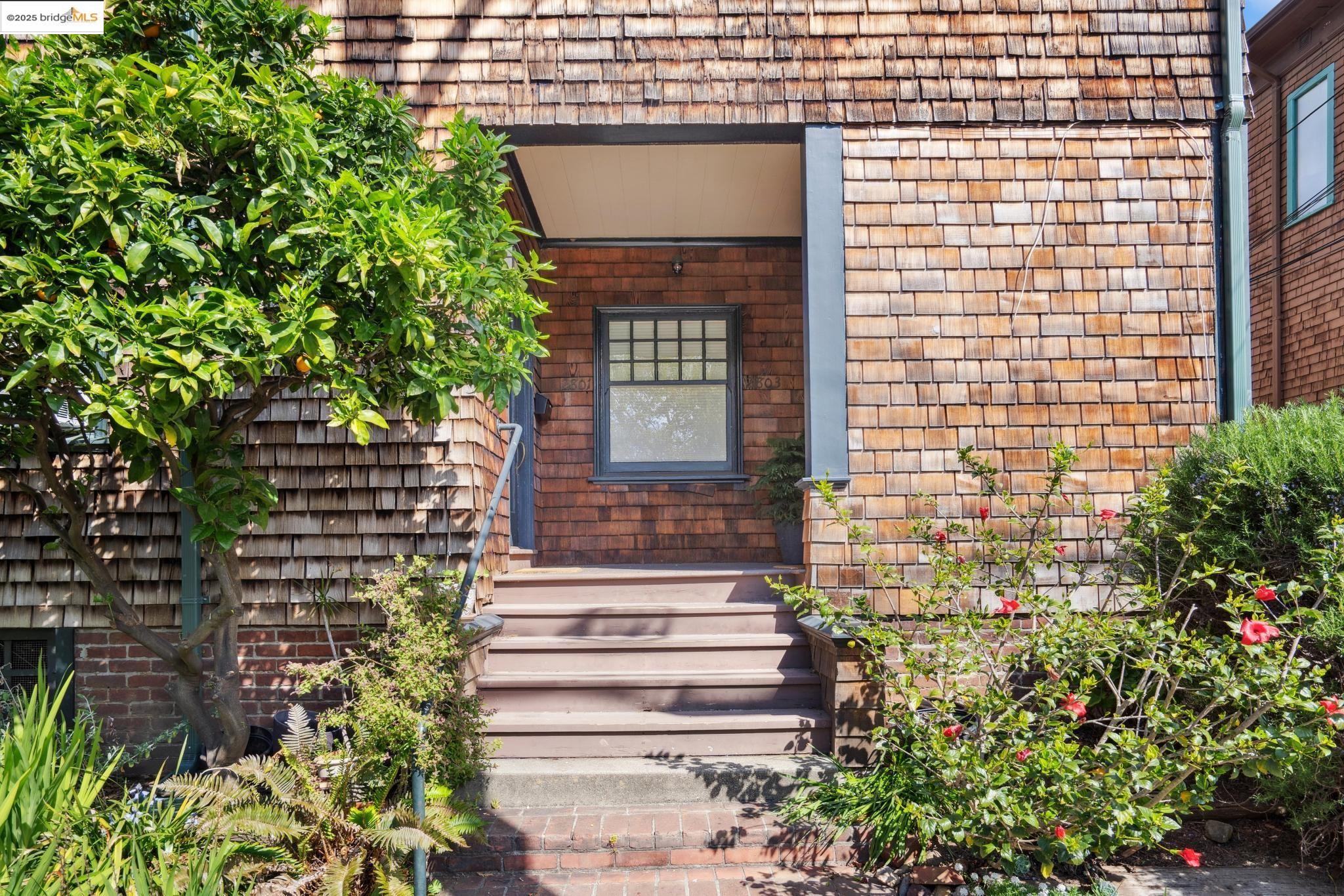 property-img