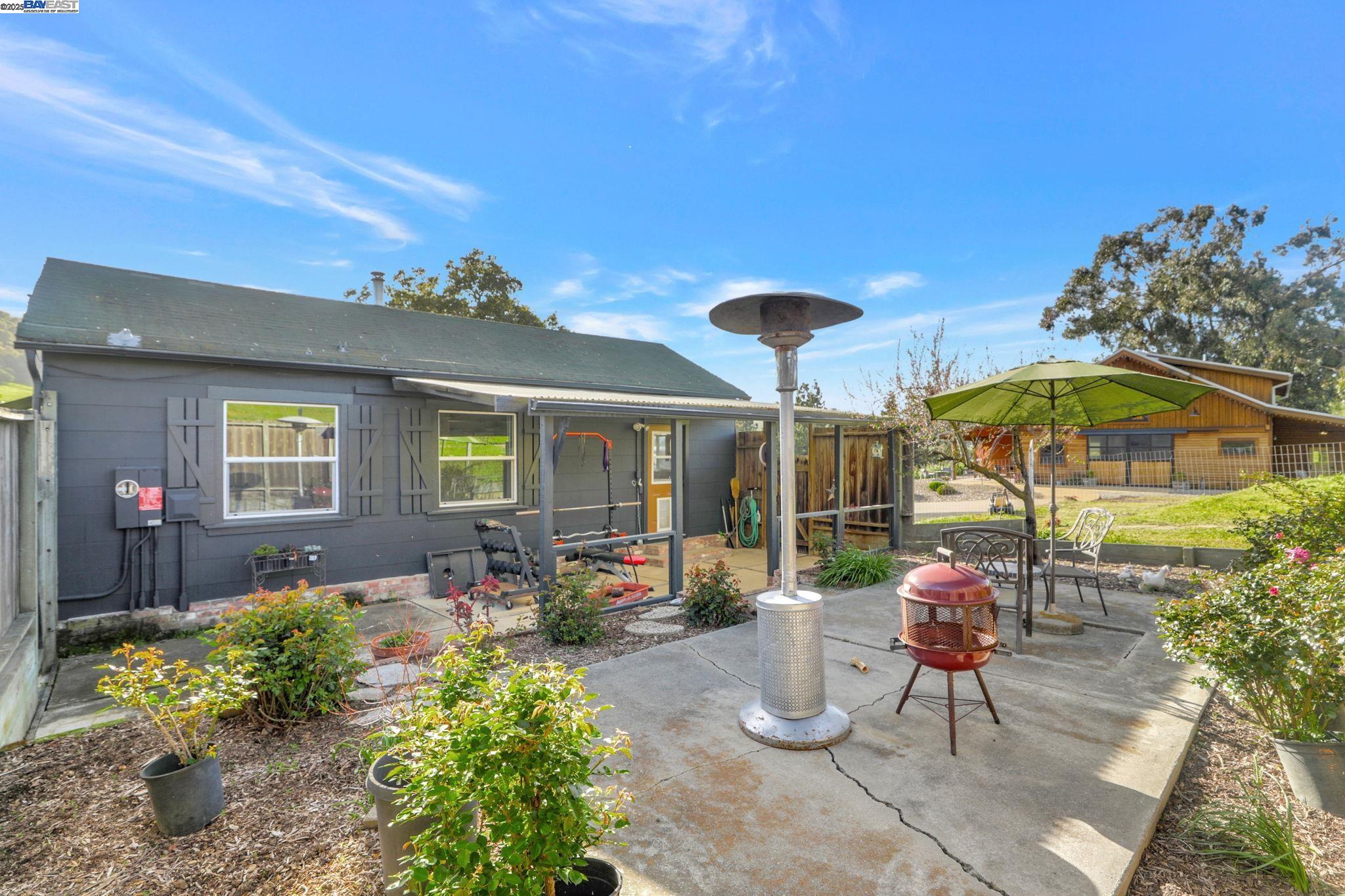 Detail Gallery Image 35 of 54 For 5135 Andrade Rd, Sunol,  CA 94586 - 3 Beds | 1/1 Baths