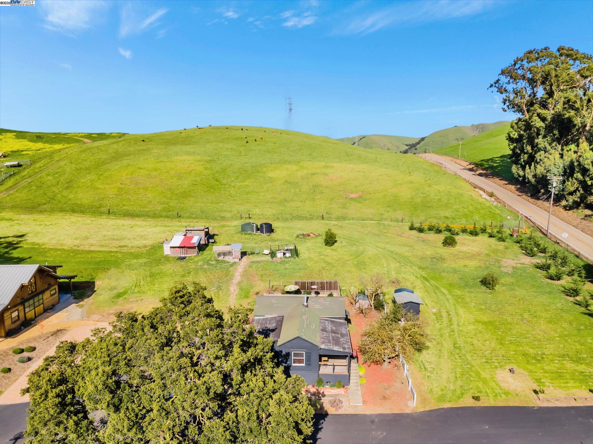 Detail Gallery Image 45 of 54 For 5135 Andrade Rd, Sunol,  CA 94586 - 3 Beds | 1/1 Baths