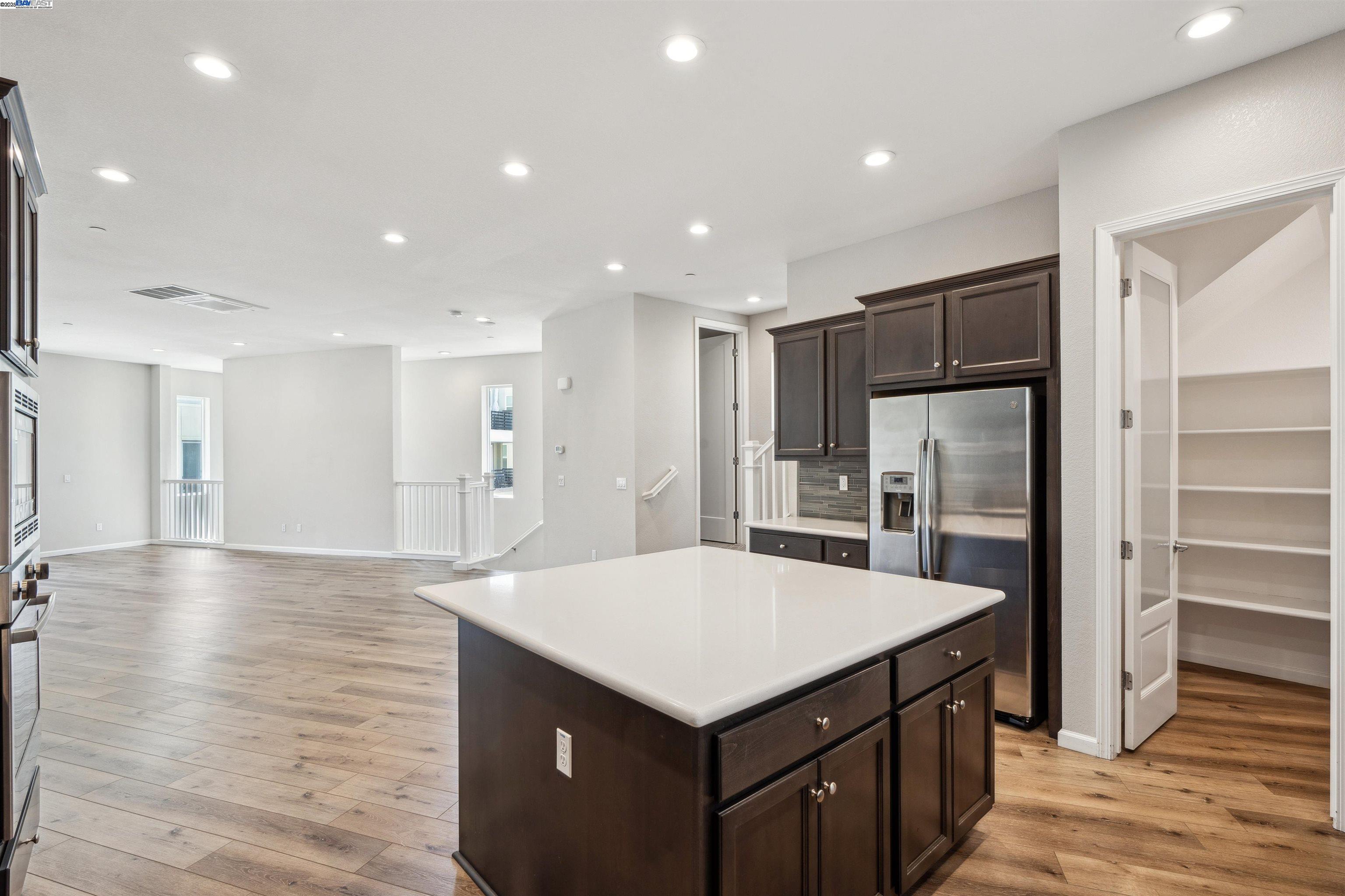 Detail Gallery Image 23 of 57 For 5813 Huntley Ave, Dublin,  CA 94568 - 4 Beds | 3/1 Baths