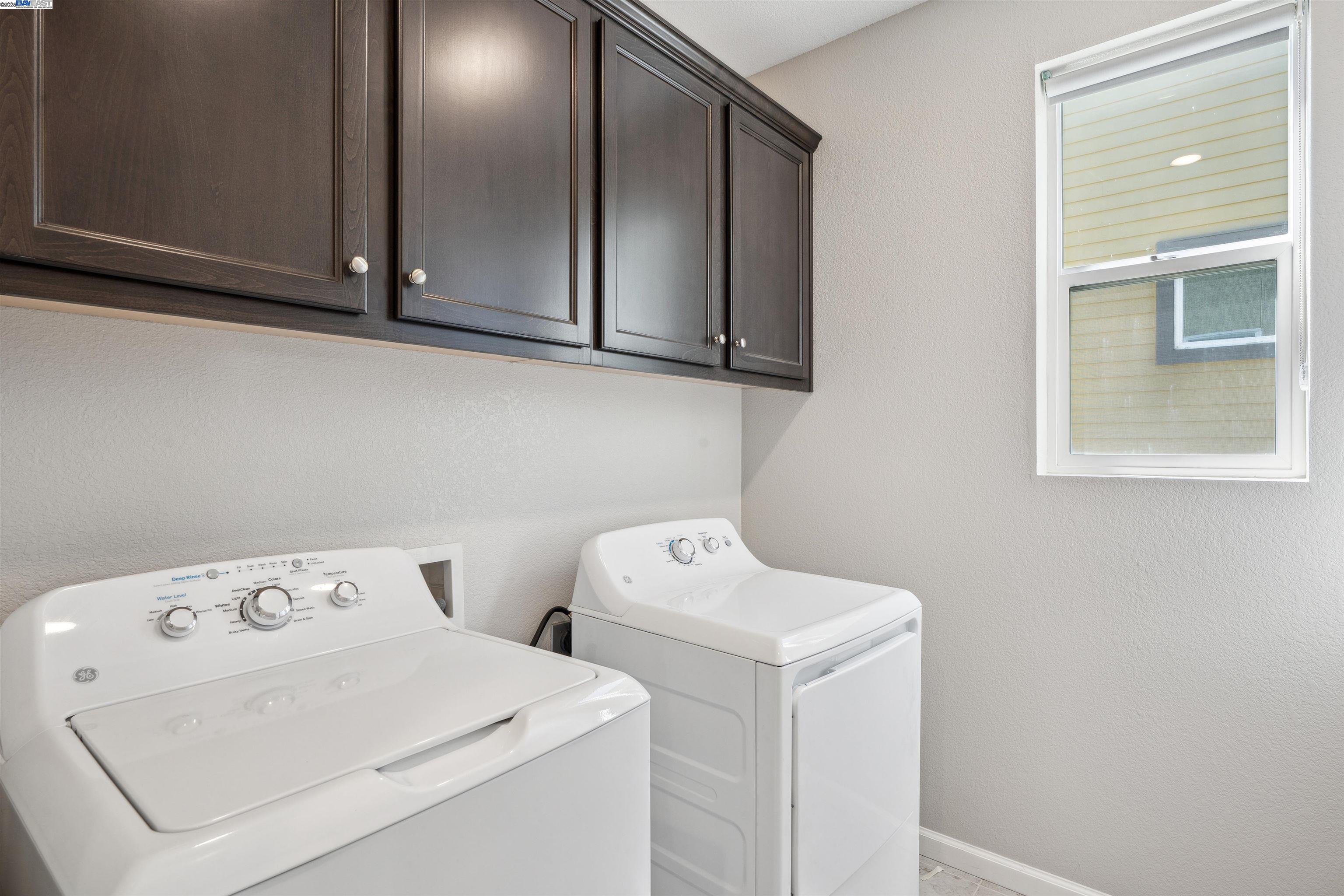 Detail Gallery Image 33 of 57 For 5813 Huntley Ave, Dublin,  CA 94568 - 4 Beds | 3/1 Baths