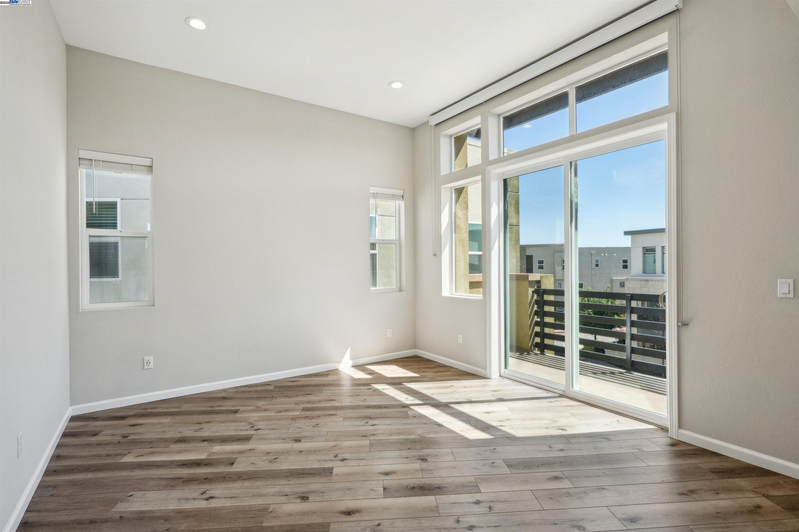 Detail Gallery Image 35 of 57 For 5813 Huntley Ave, Dublin,  CA 94568 - 4 Beds | 3/1 Baths