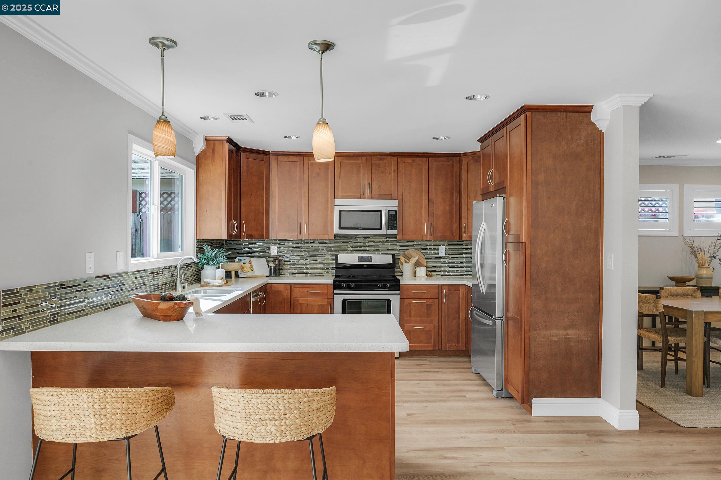property-img
