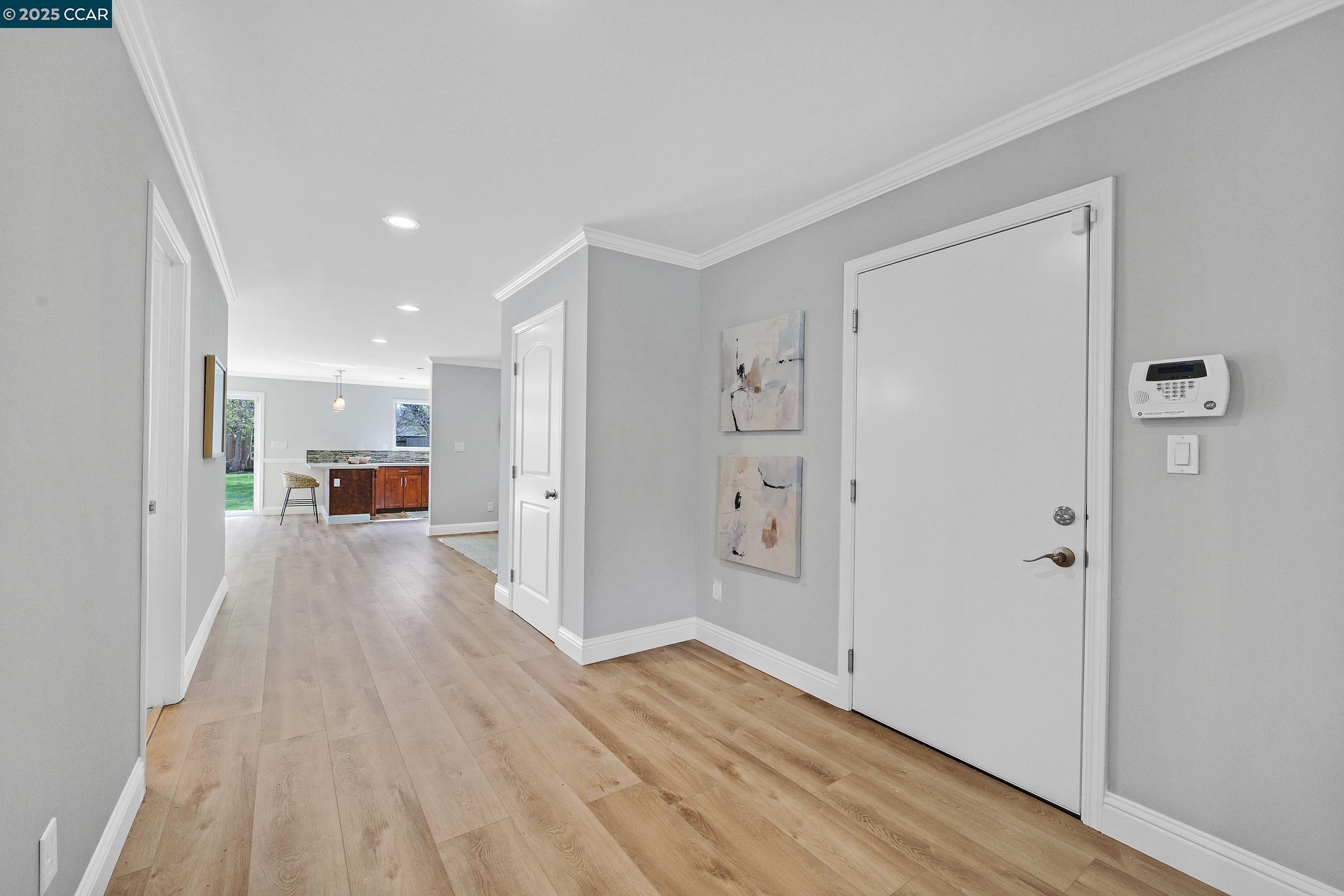 property-img