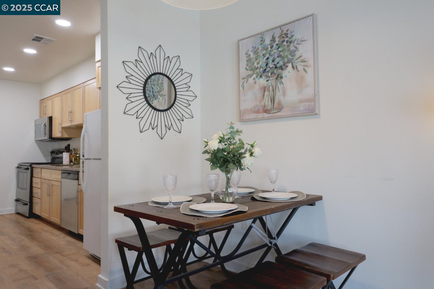 Detail Gallery Image 13 of 32 For 125 Patterson St #121,  San Jose,  CA 95112 - 0 Beds | 1 Baths