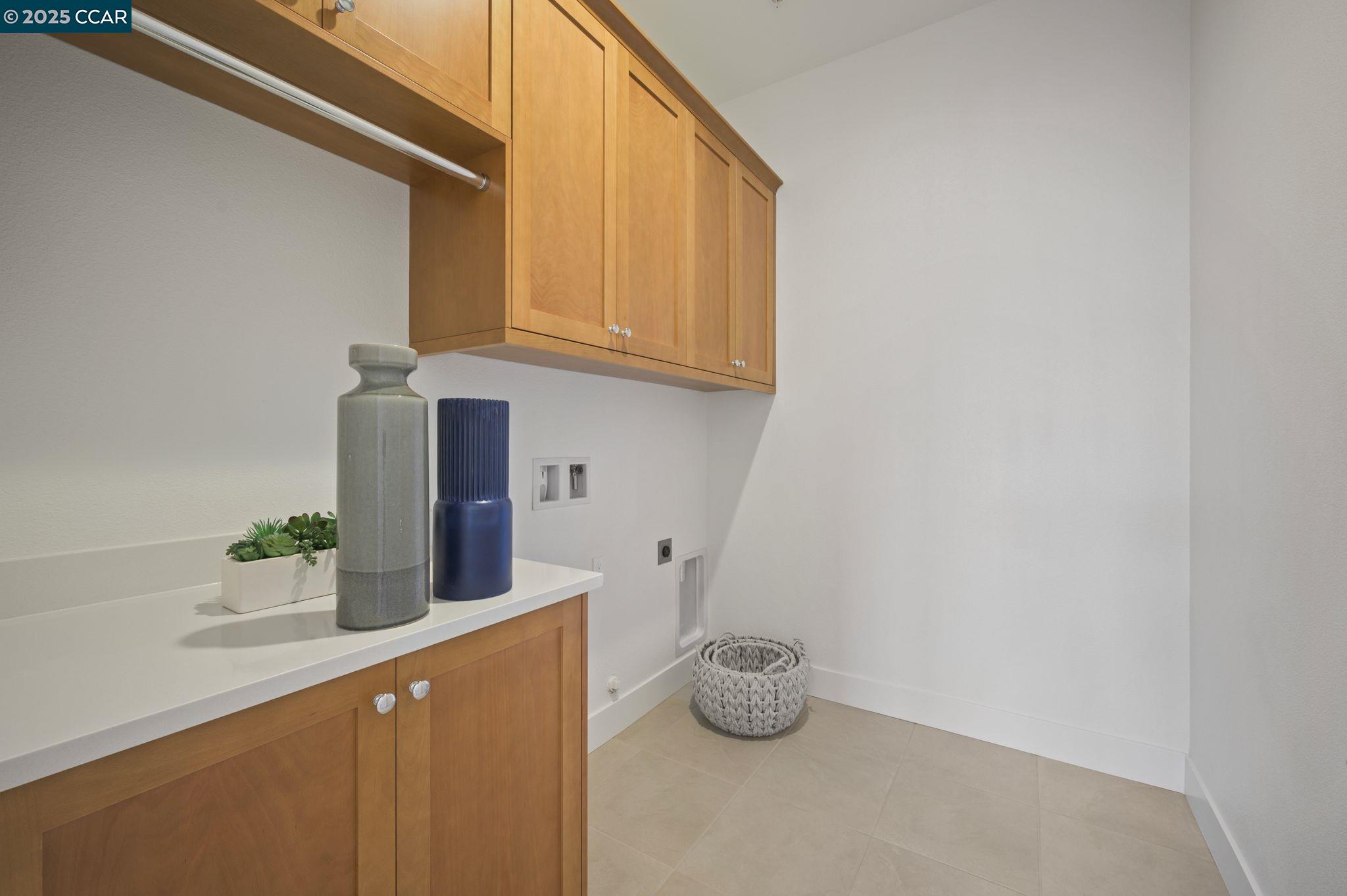Detail Gallery Image 21 of 38 For 1826 Cascade Lane, Tracy,  CA 95377 - 2 Beds | 2 Baths