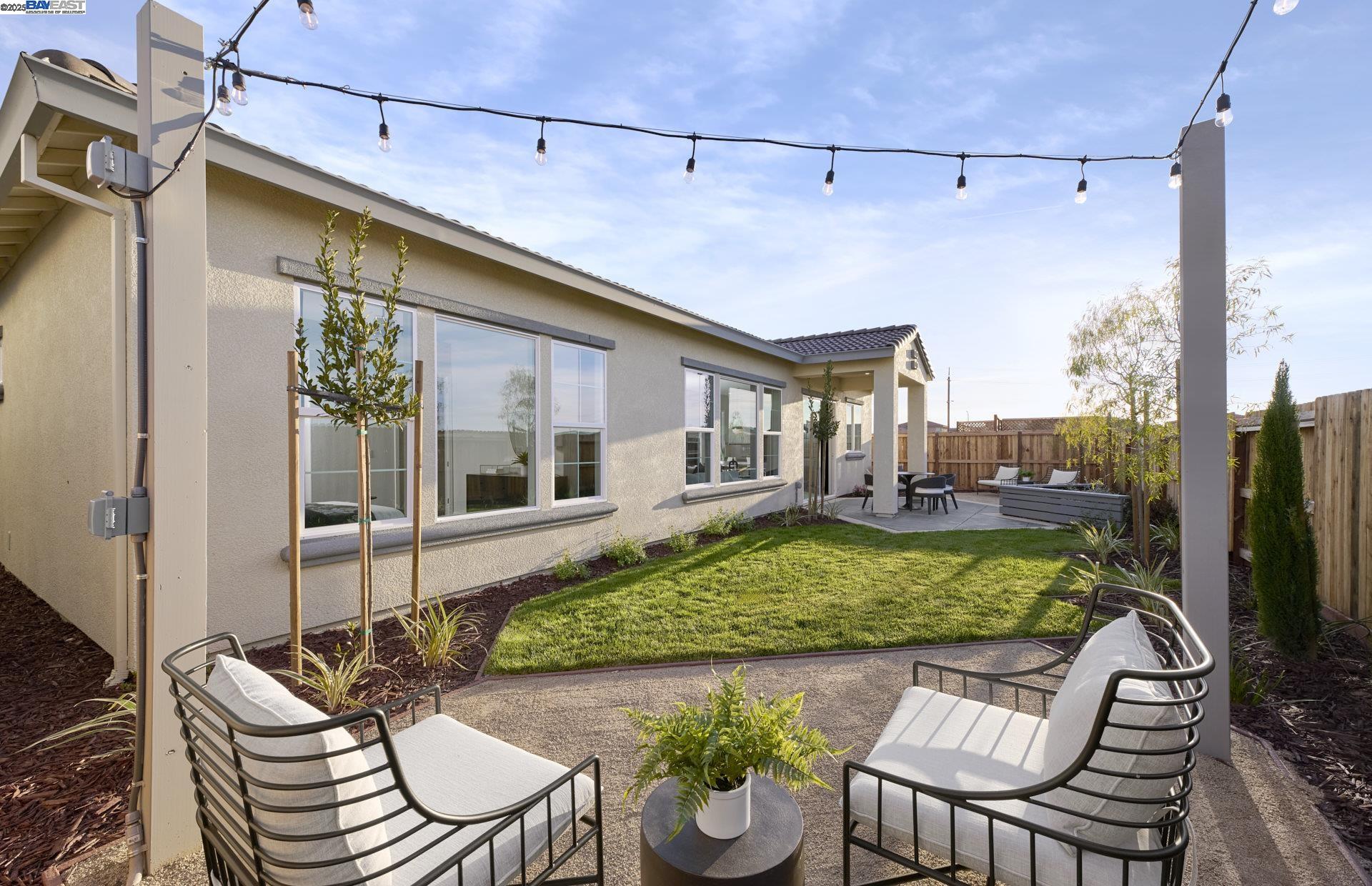 Detail Gallery Image 10 of 10 For Gambel Place, Manteca,  CA 95337 - 5 Beds | 4 Baths
