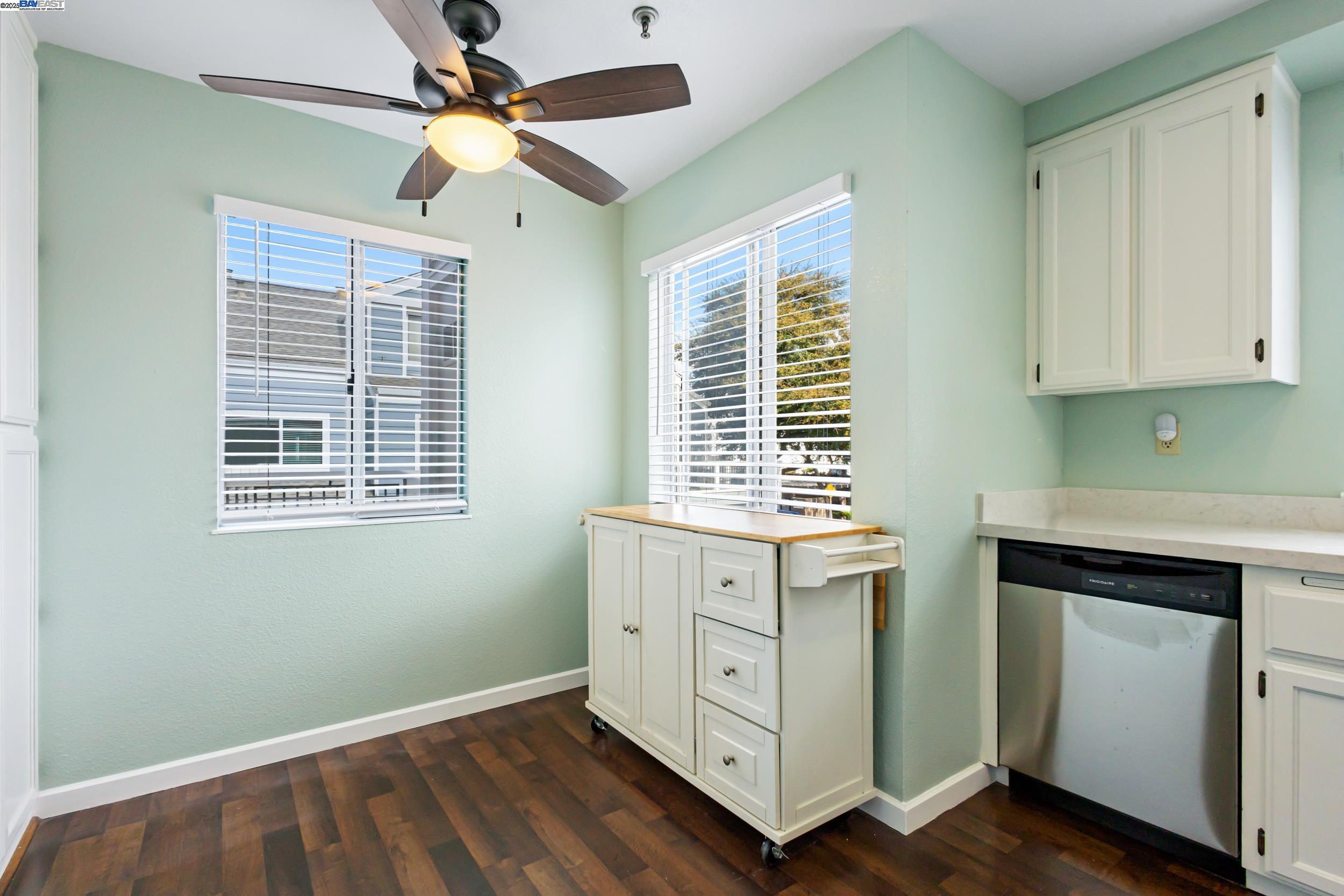 Photo #8: 41090864 Listing: Photo #8
