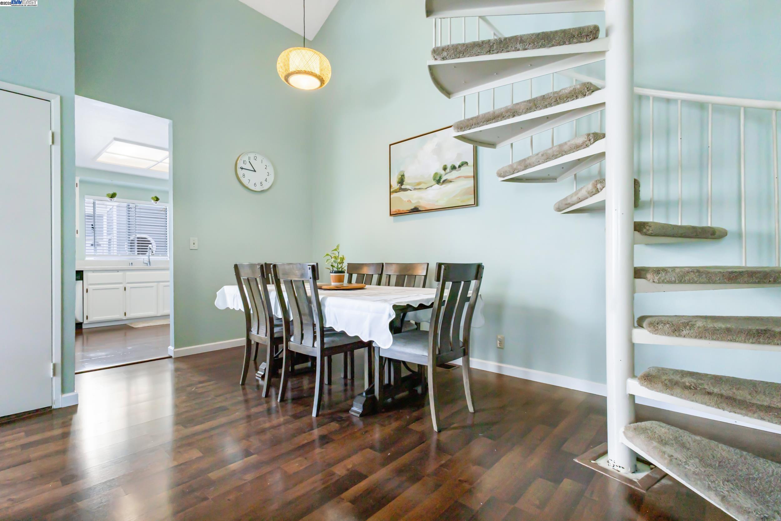 Photo #9: 41090864 Listing: Photo #9