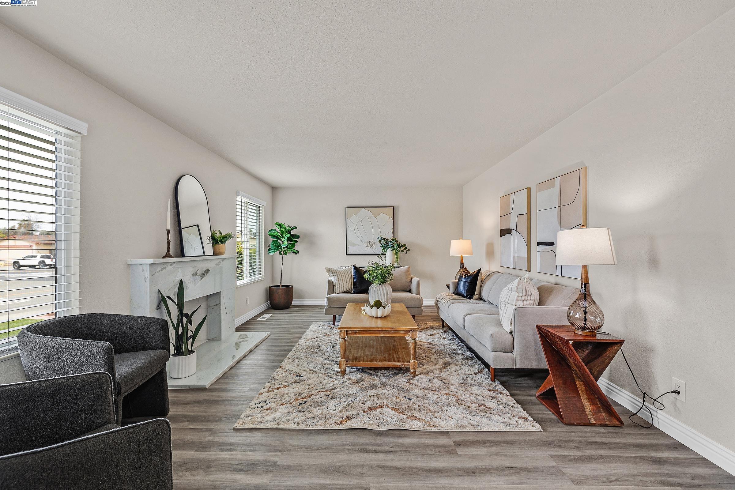 Detail Gallery Image 2 of 41 For 2702 Chinook Ct, Union City,  CA 94587 - 4 Beds | 2 Baths