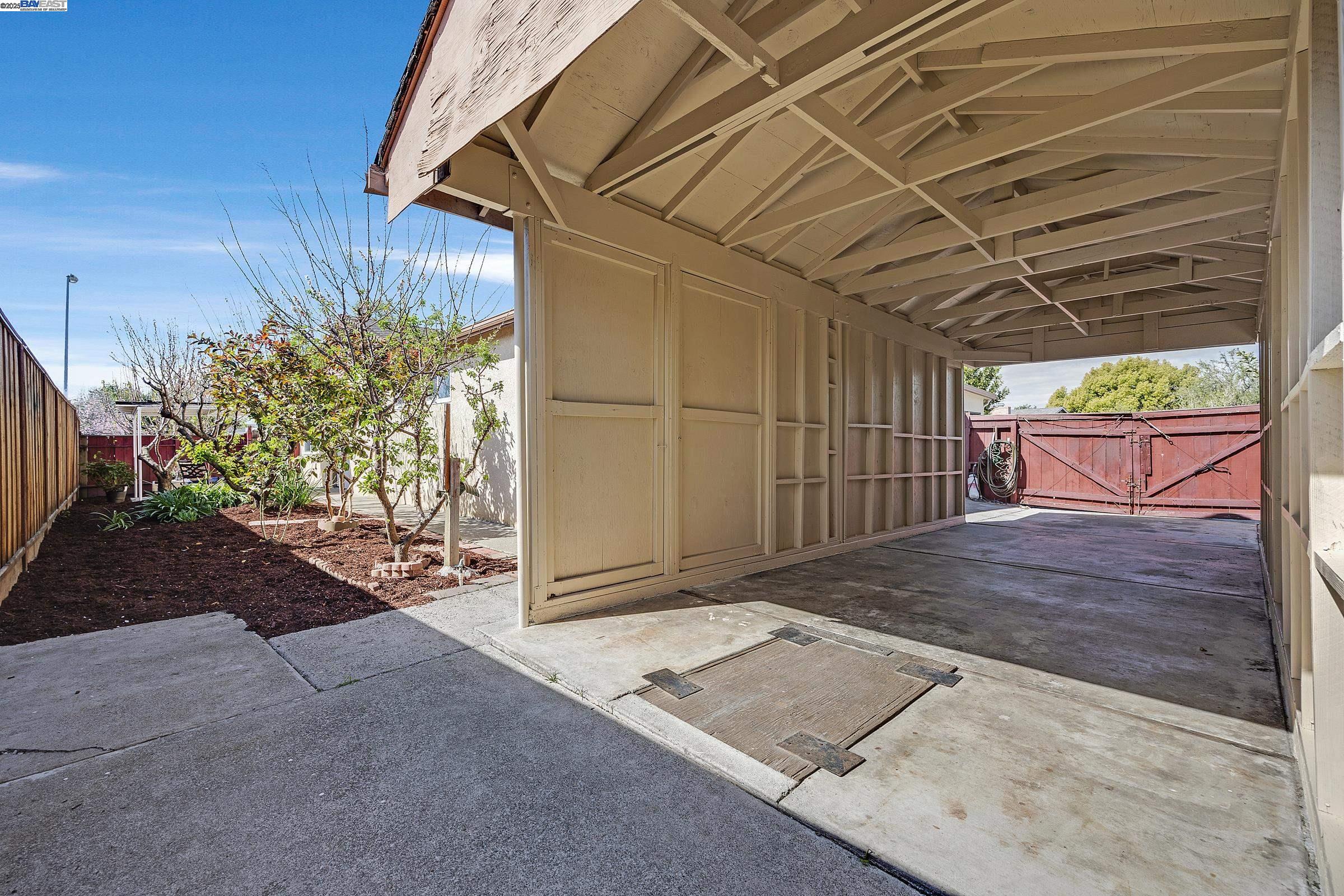 Detail Gallery Image 35 of 41 For 2702 Chinook Ct, Union City,  CA 94587 - 4 Beds | 2 Baths