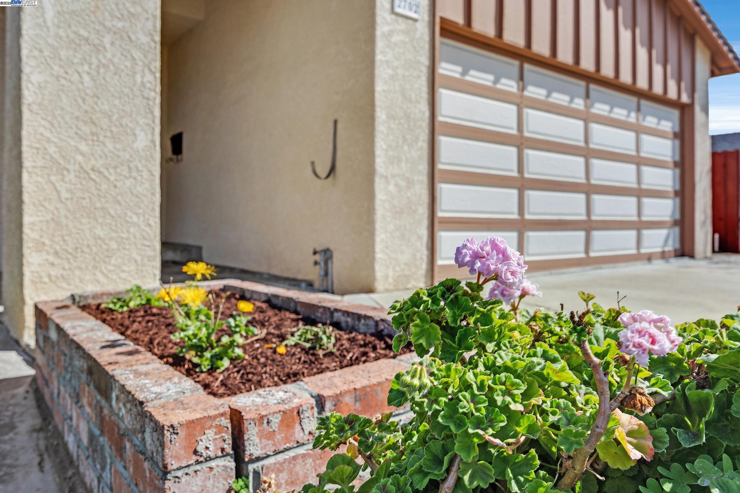 Detail Gallery Image 5 of 41 For 2702 Chinook Ct, Union City,  CA 94587 - 4 Beds | 2 Baths