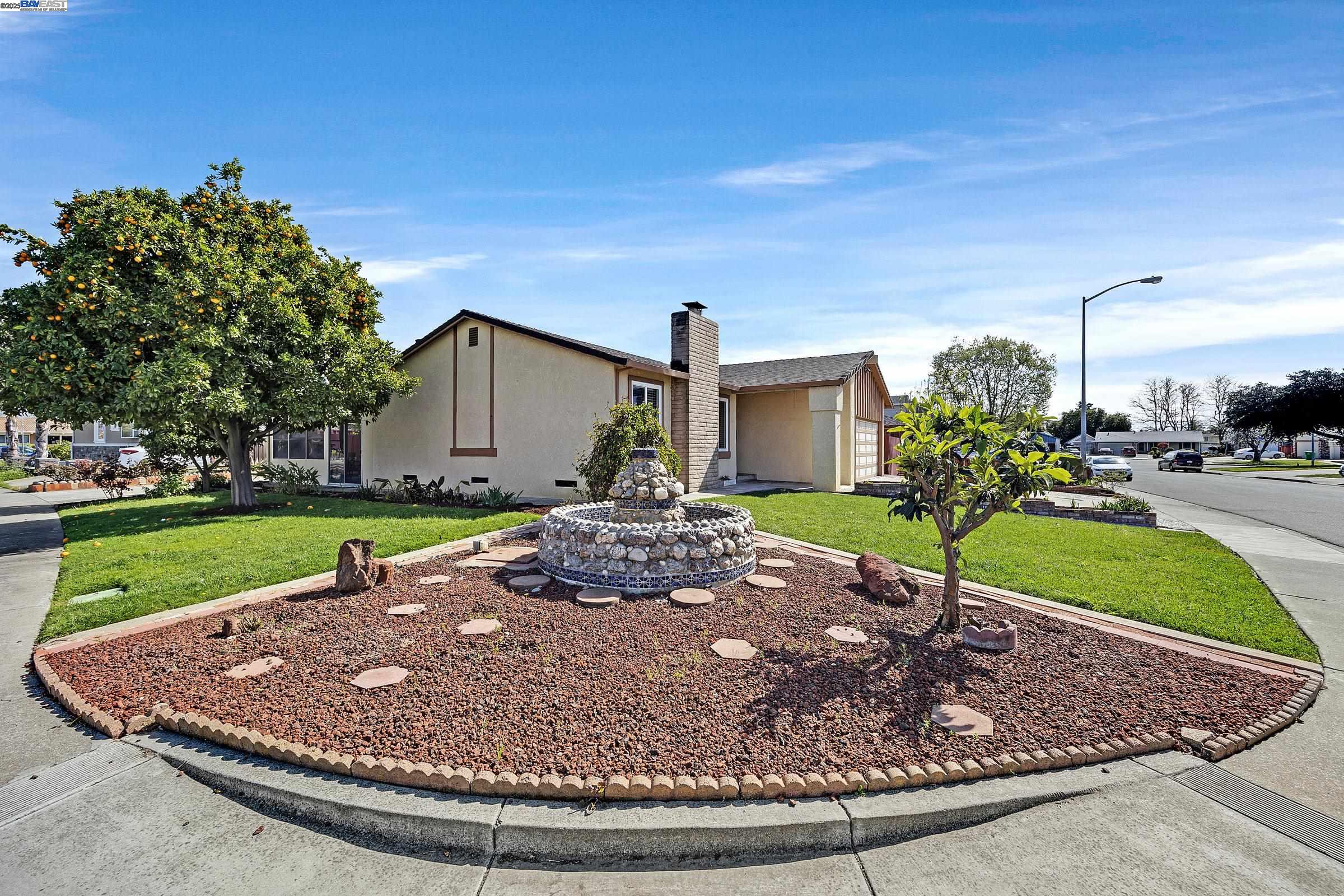 Detail Gallery Image 7 of 41 For 2702 Chinook Ct, Union City,  CA 94587 - 4 Beds | 2 Baths