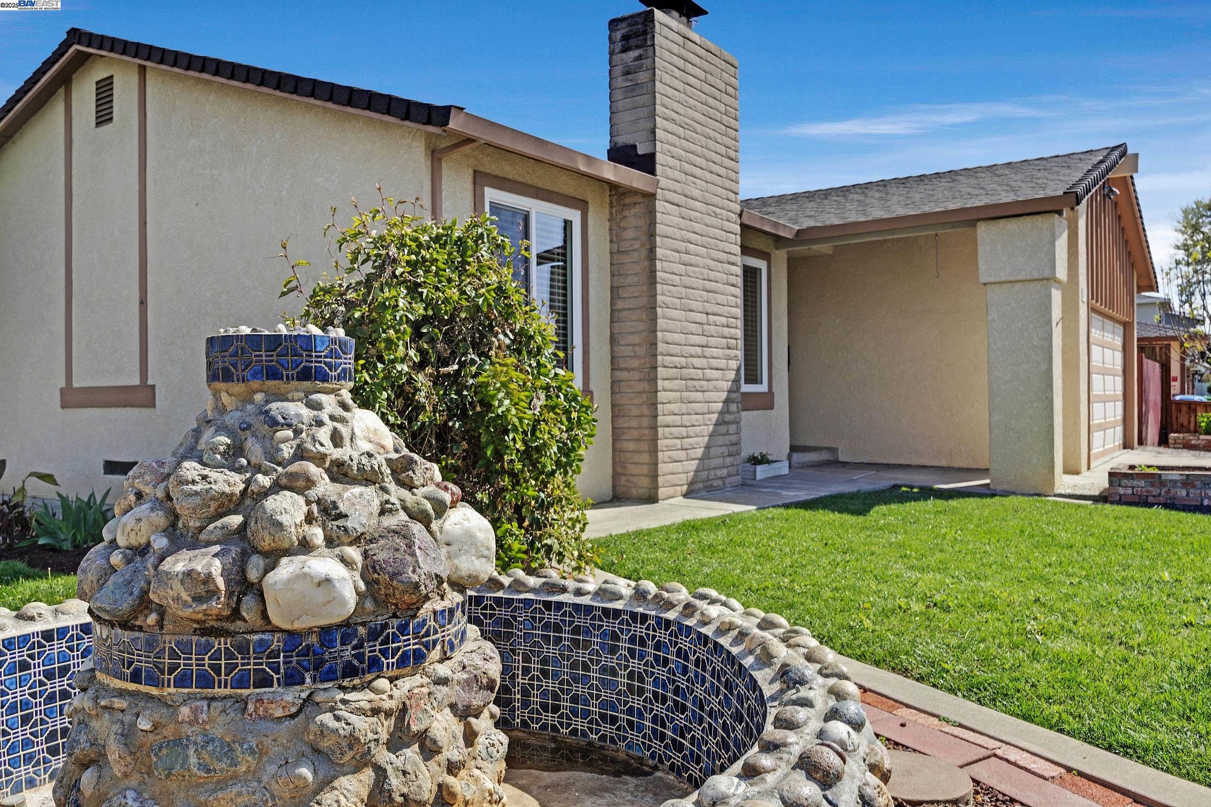 Detail Gallery Image 8 of 41 For 2702 Chinook Ct, Union City,  CA 94587 - 4 Beds | 2 Baths