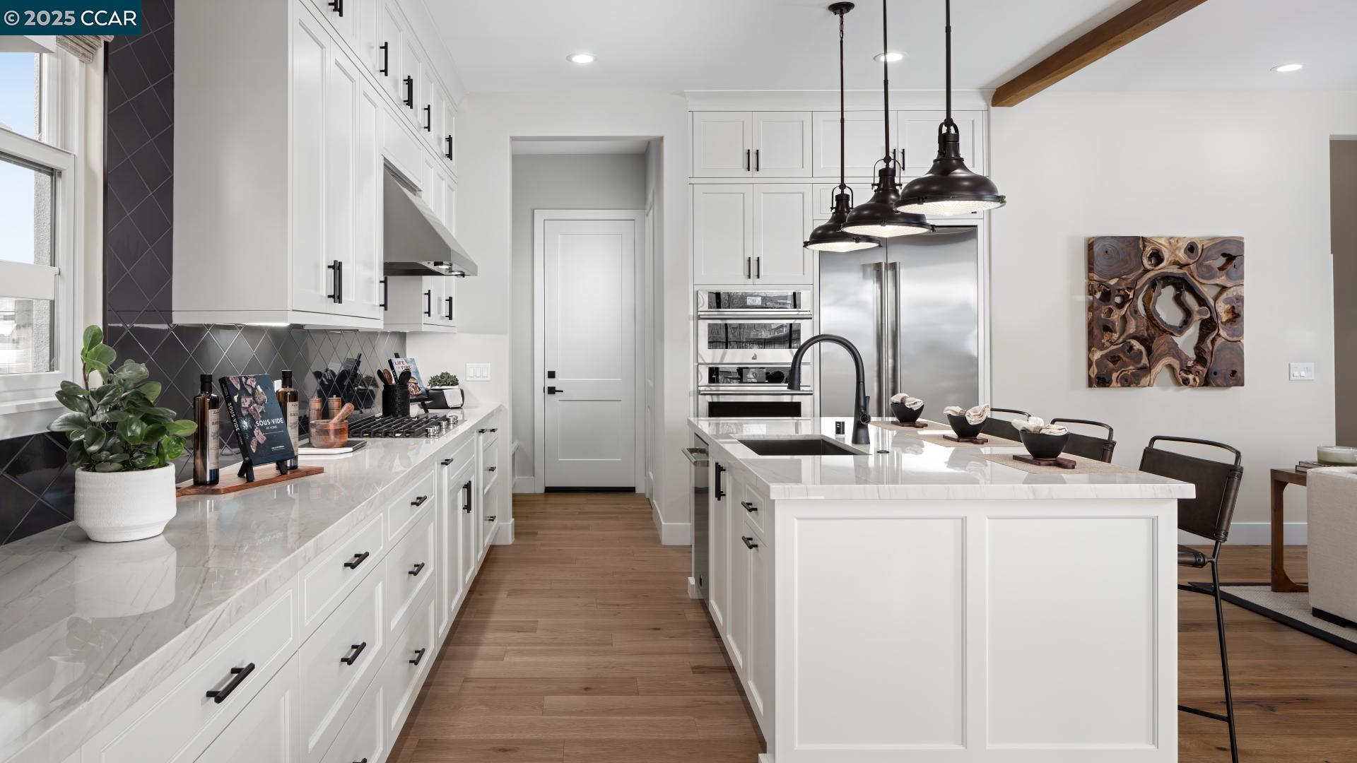 Detail Gallery Image 4 of 29 For 1845 Cascade Lane, Tracy,  CA 95377 - 2 Beds | 2 Baths