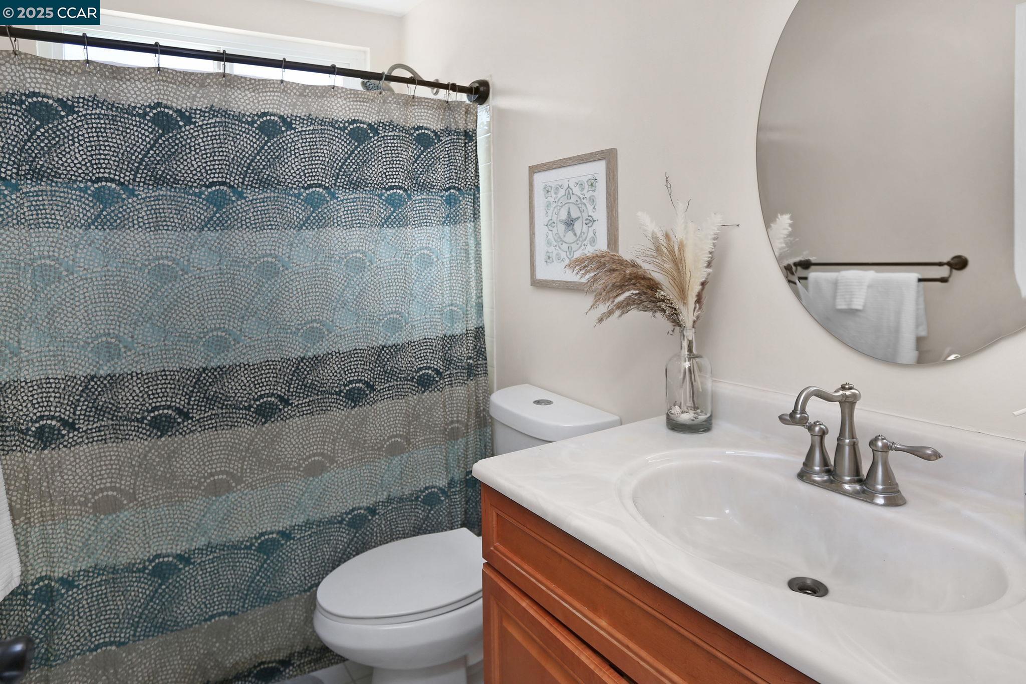 Detail Gallery Image 13 of 22 For 2745 Minert Rd, Concord,  CA 94518 - 3 Beds | 2 Baths