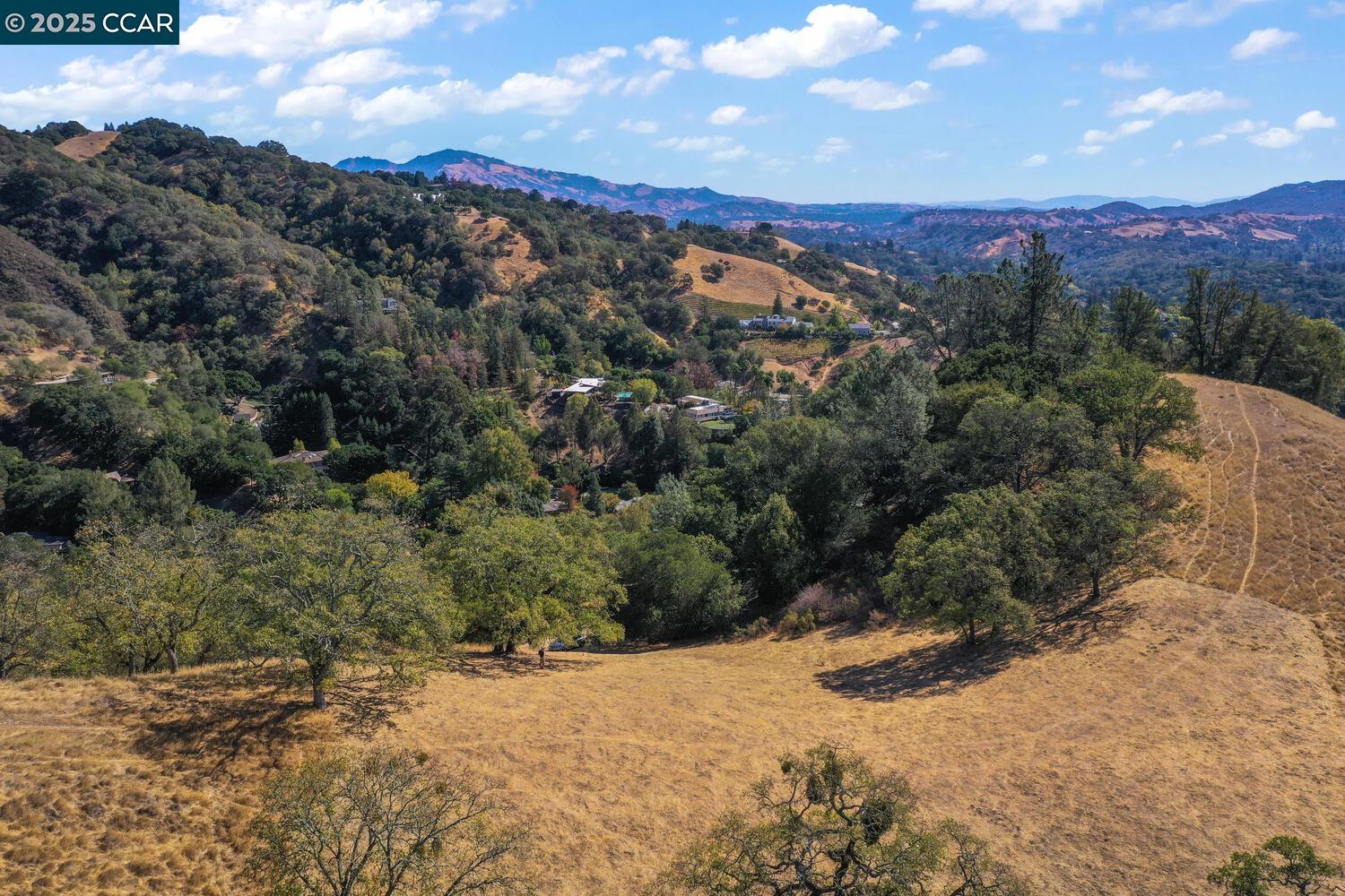 Detail Gallery Image 20 of 38 For 1240 Monticello Rd., Lafayette,  CA 94549 - – Beds | – Baths