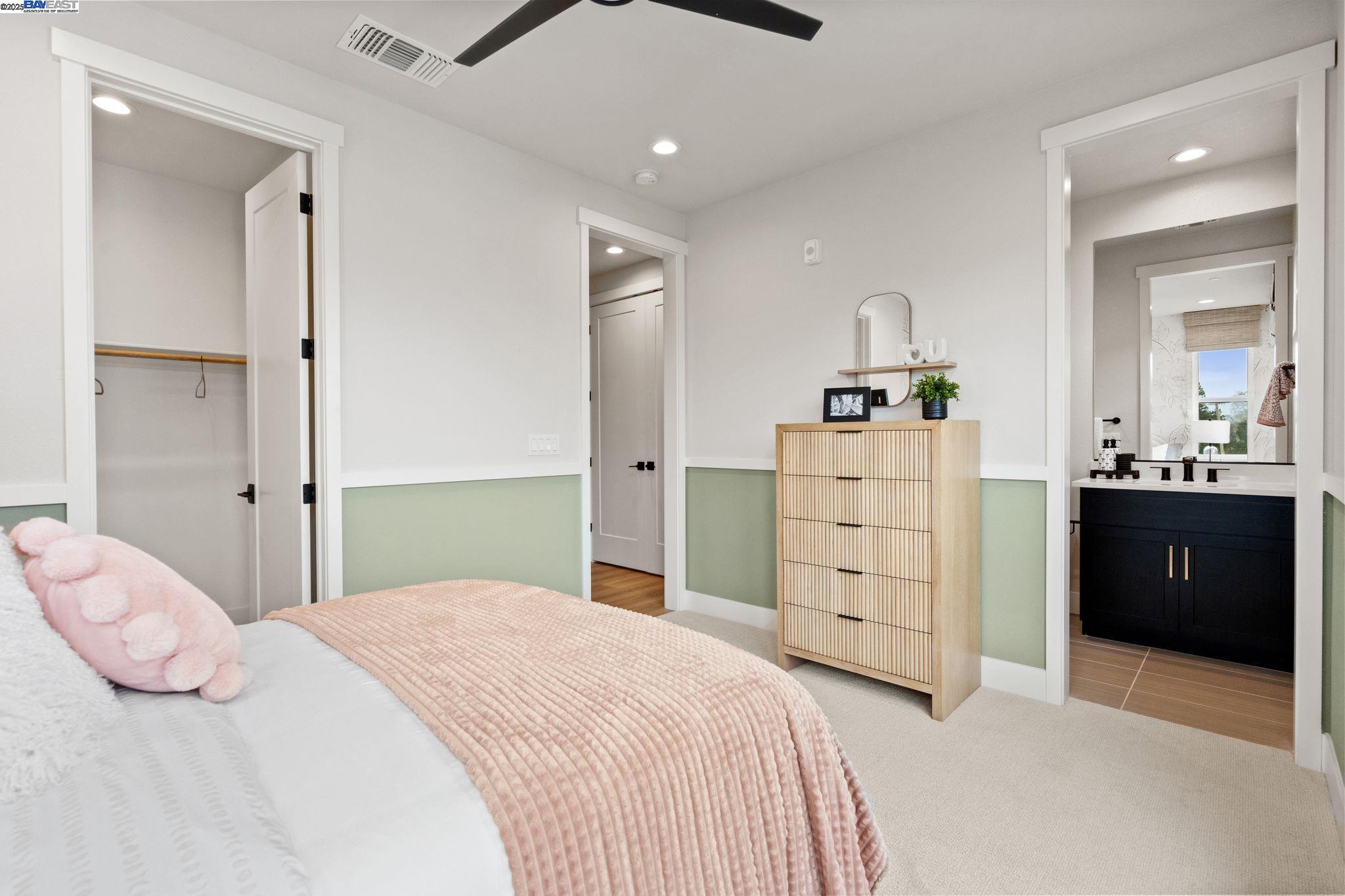 Detail Gallery Image 32 of 40 For 970 E Harcot Court, San Jose,  CA 95133 - 4 Beds | 4 Baths