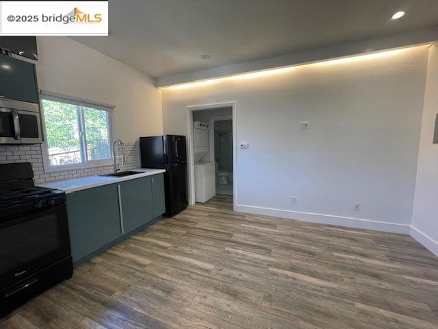 Detail Gallery Image 4 of 8 For 2304 E 22nd St, Oakland,  CA 94601 - – Beds | – Baths