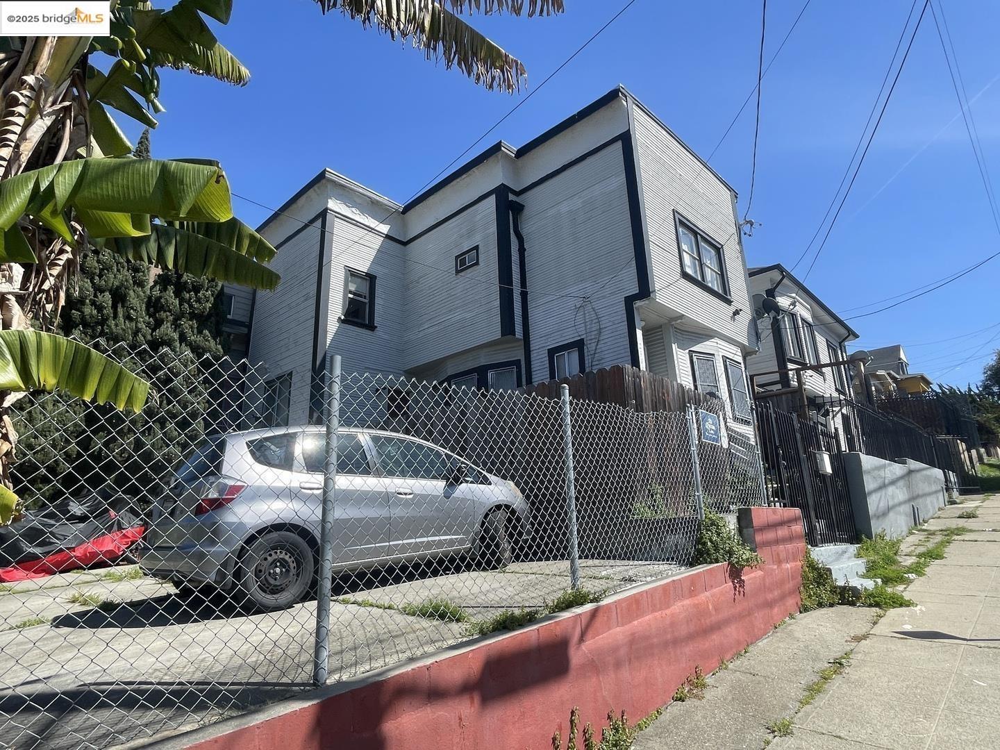 Detail Gallery Image 8 of 8 For 2304 E 22nd St, Oakland,  CA 94601 - – Beds | – Baths