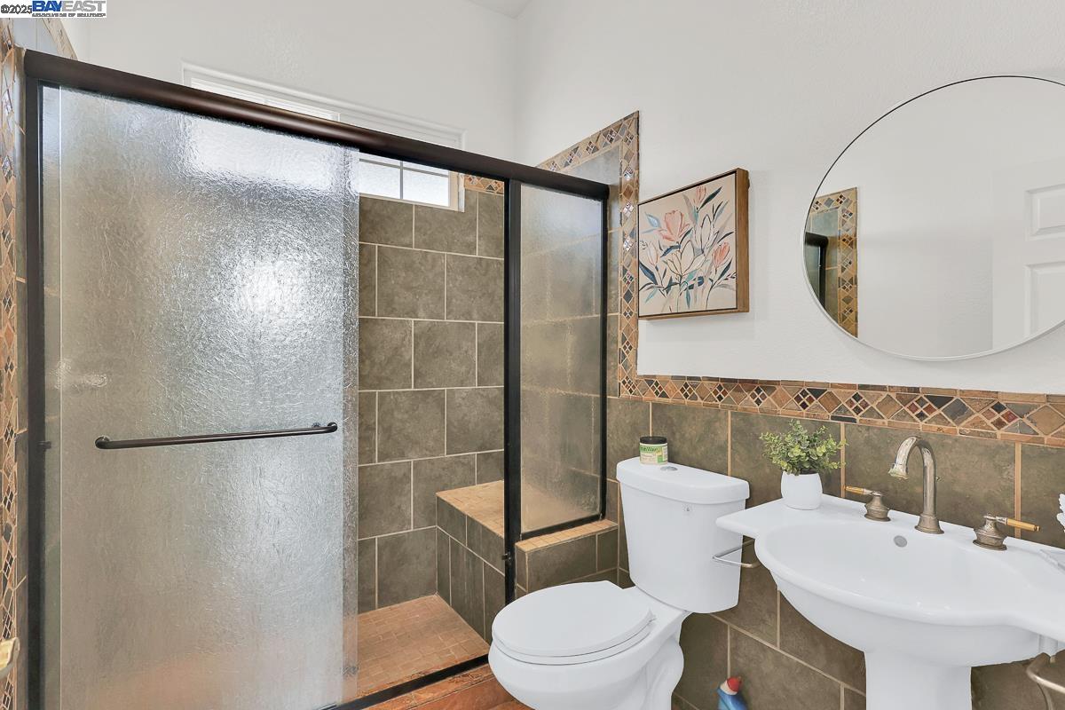 Detail Gallery Image 29 of 57 For 17300 Locust Ave, Patterson,  CA 95363 - 4 Beds | 3 Baths