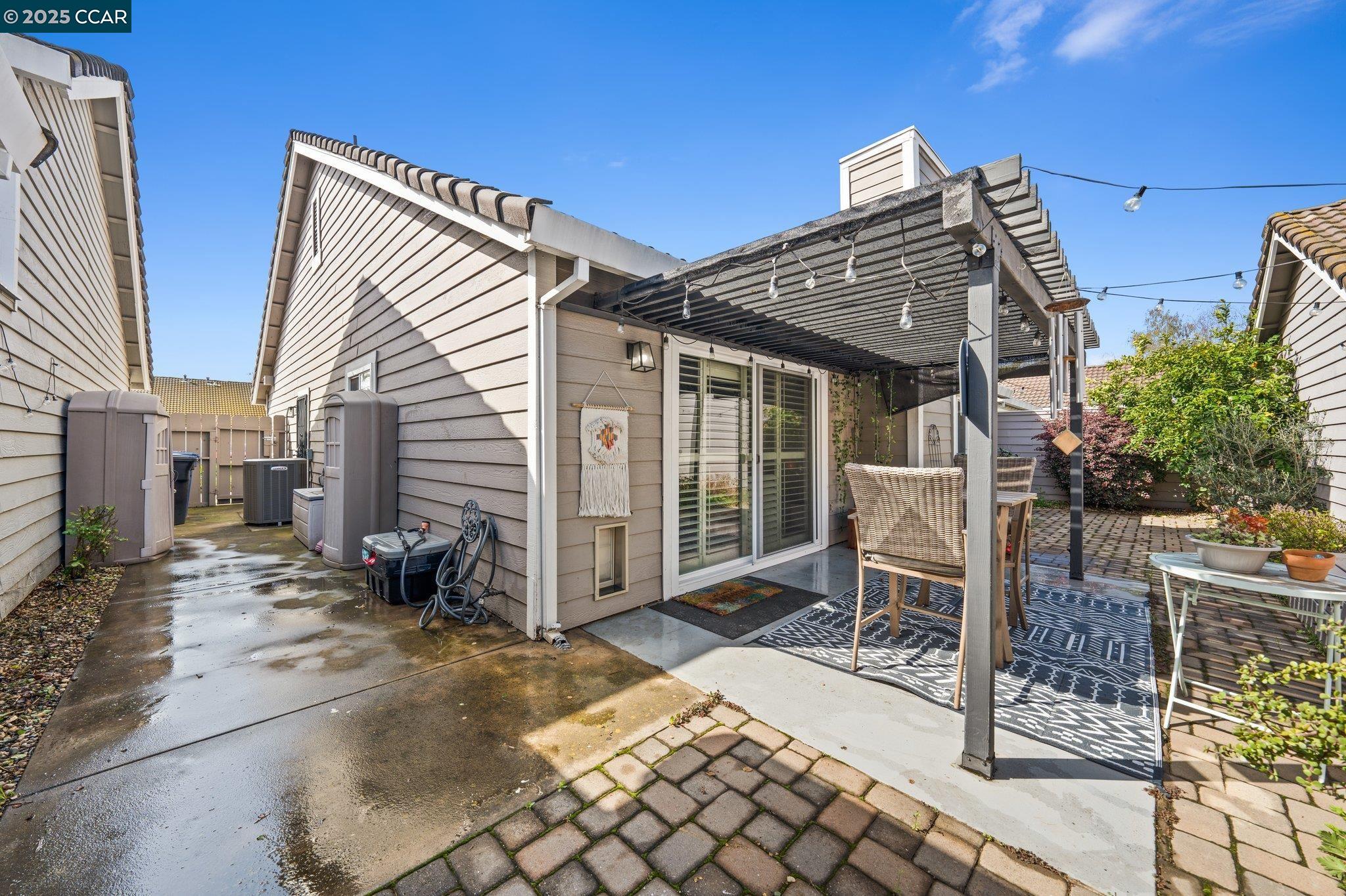 Detail Gallery Image 32 of 49 For 2253 Chelmsford Dr, Modesto,  CA 95356 - 2 Beds | 2 Baths