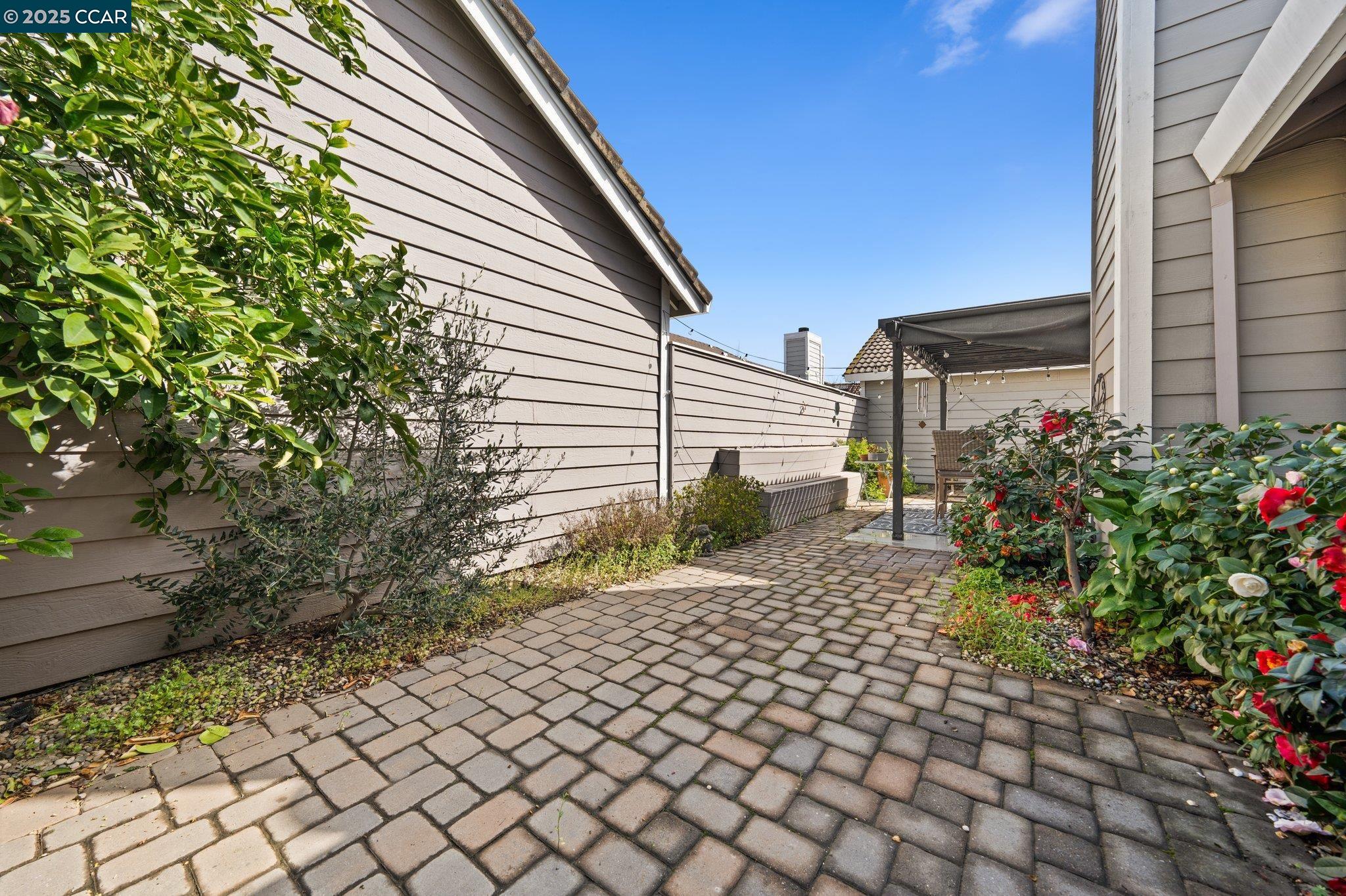 Detail Gallery Image 35 of 49 For 2253 Chelmsford Dr, Modesto,  CA 95356 - 2 Beds | 2 Baths