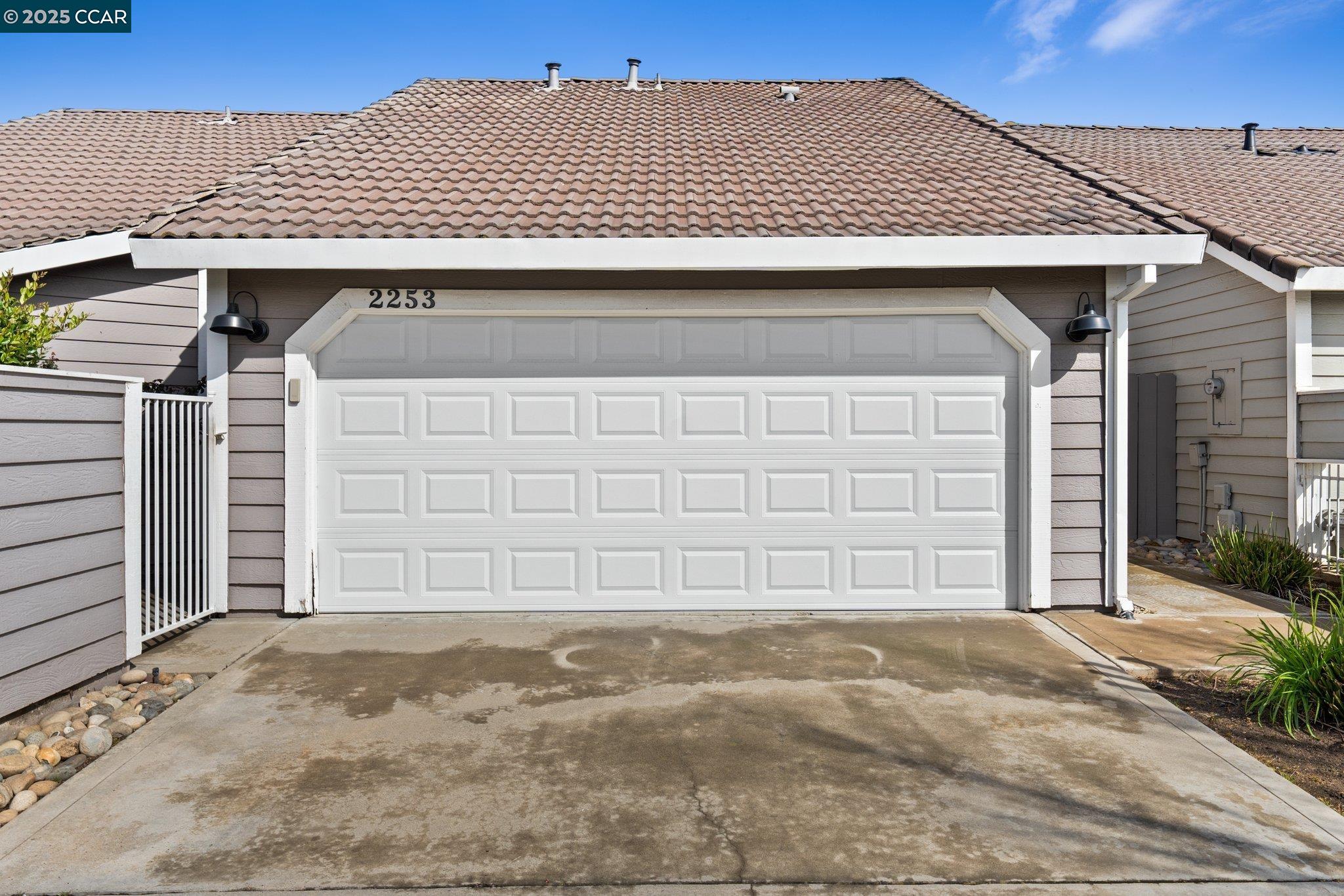 Detail Gallery Image 36 of 49 For 2253 Chelmsford Dr, Modesto,  CA 95356 - 2 Beds | 2 Baths