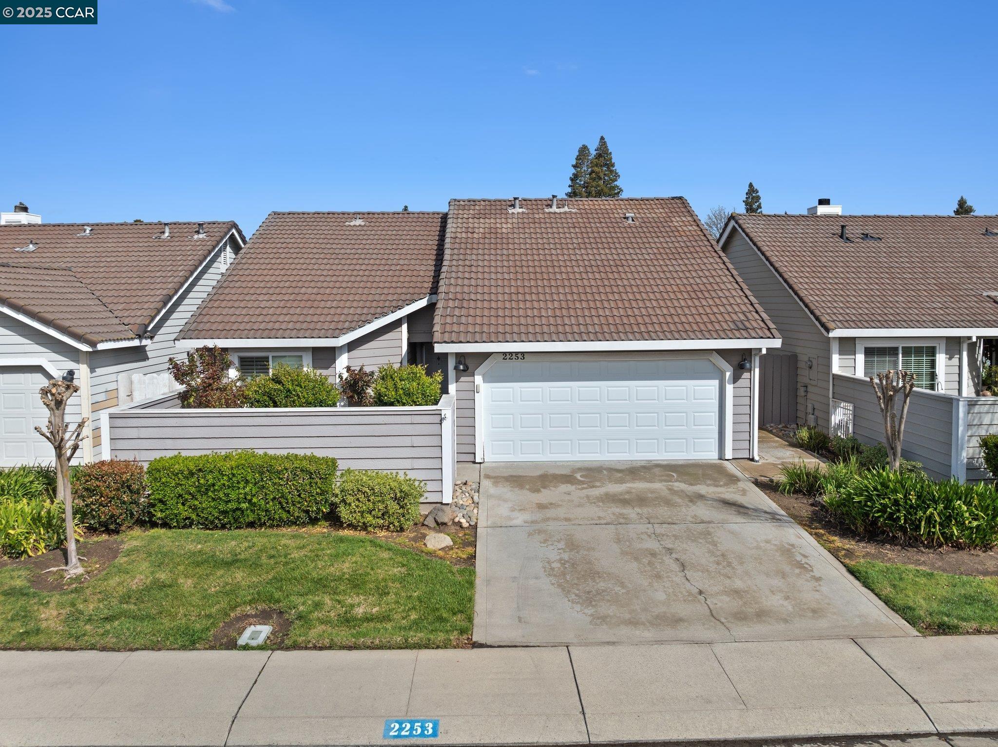 Detail Gallery Image 40 of 49 For 2253 Chelmsford Dr, Modesto,  CA 95356 - 2 Beds | 2 Baths