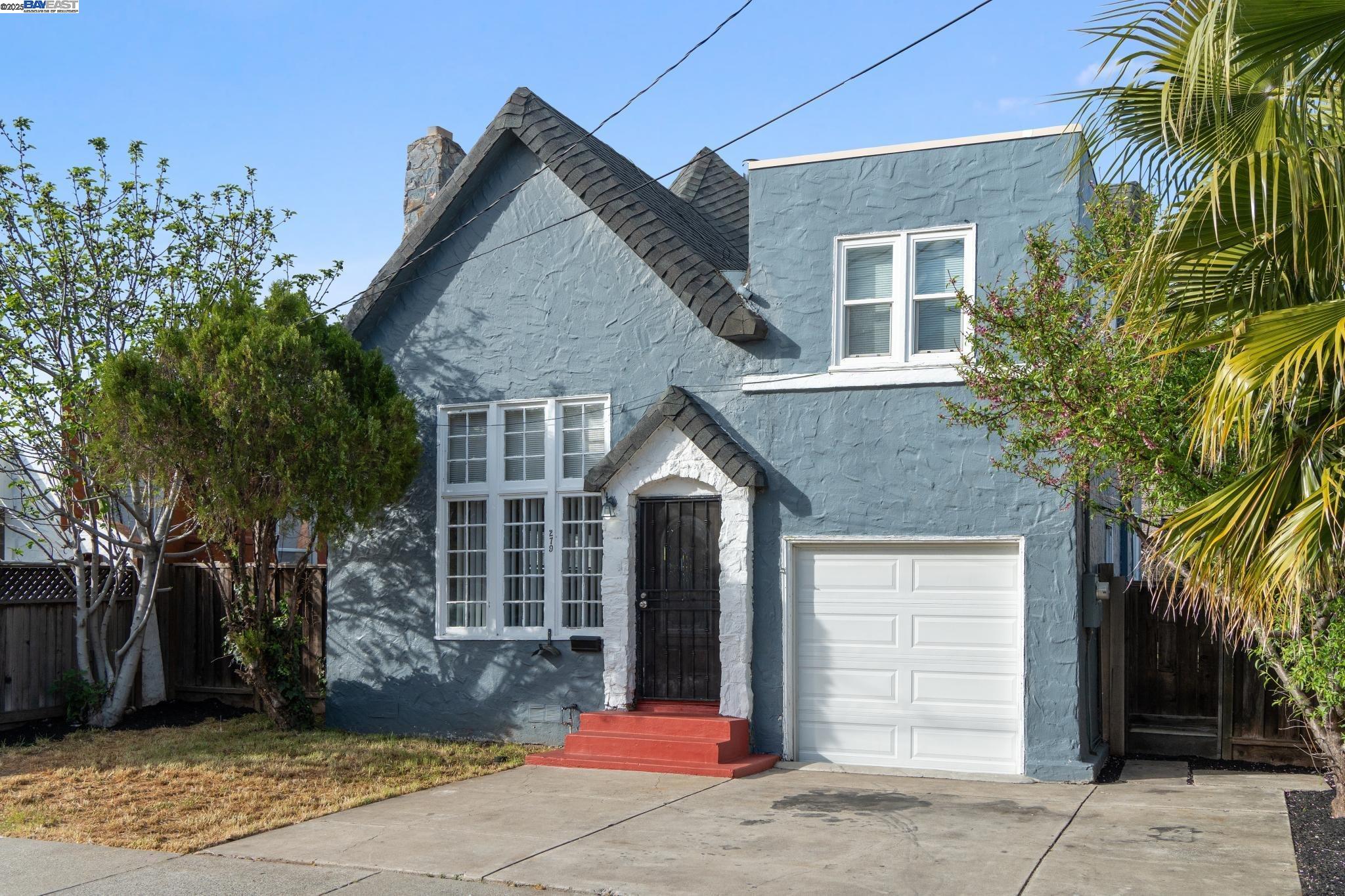 Detail Gallery Image 1 of 1 For 279 E 17th St, Pittsburg,  CA 94565 - 3 Beds | 1 Baths