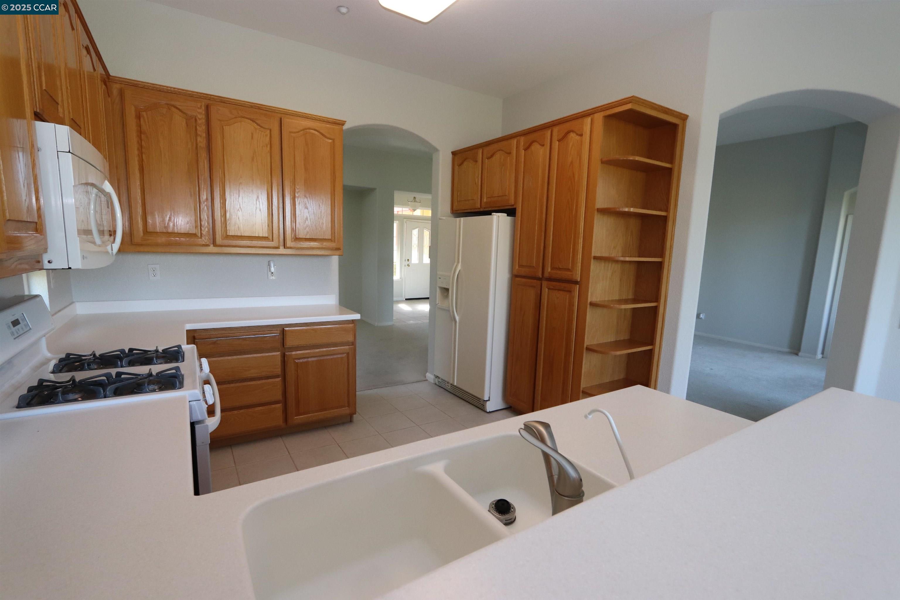 Detail Gallery Image 20 of 41 For 1090 Bountiful Way, Brentwood,  CA 94513 - 3 Beds | 2/1 Baths