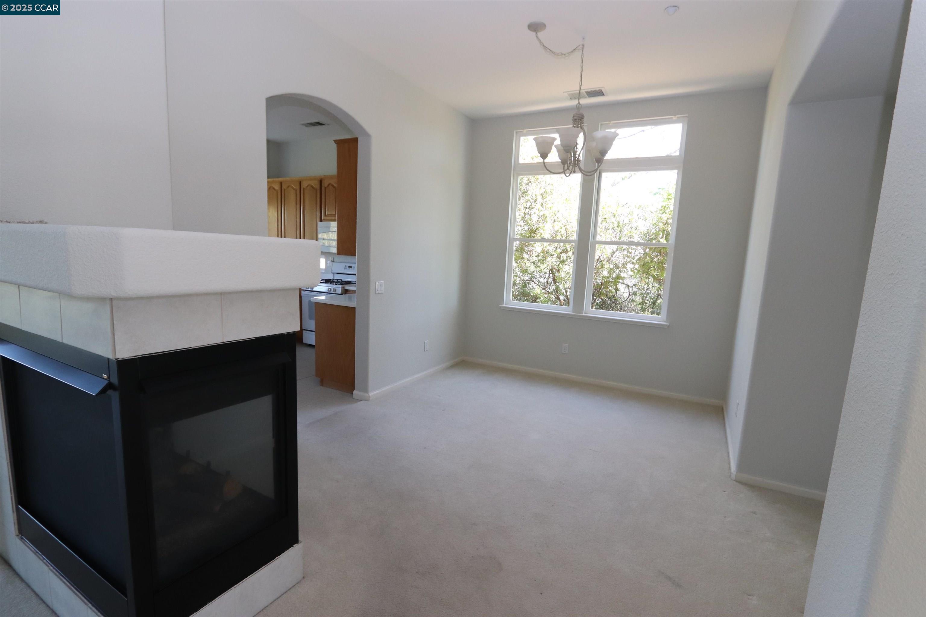 Detail Gallery Image 23 of 41 For 1090 Bountiful Way, Brentwood,  CA 94513 - 3 Beds | 2/1 Baths