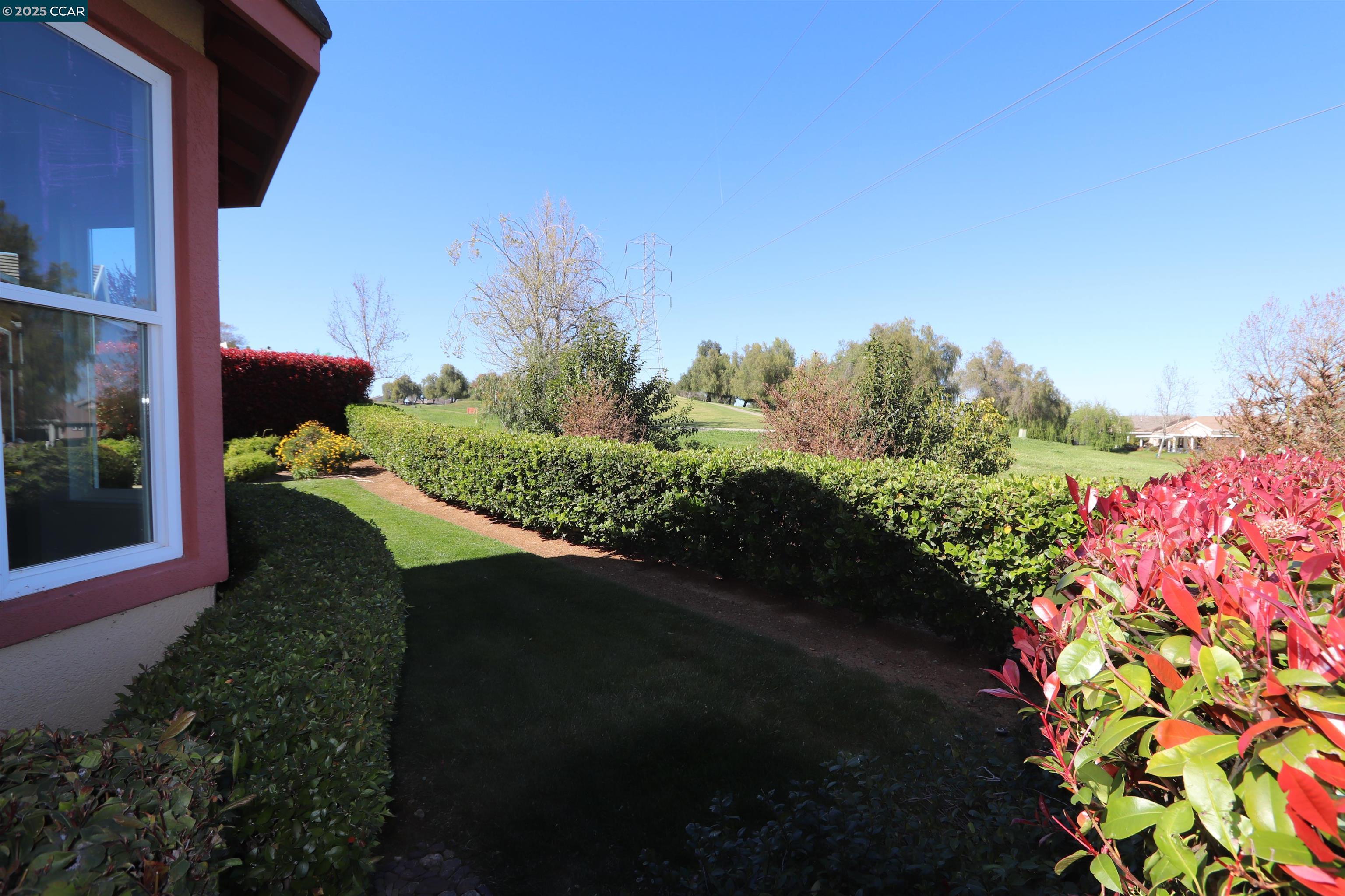 Detail Gallery Image 6 of 41 For 1090 Bountiful Way, Brentwood,  CA 94513 - 3 Beds | 2/1 Baths